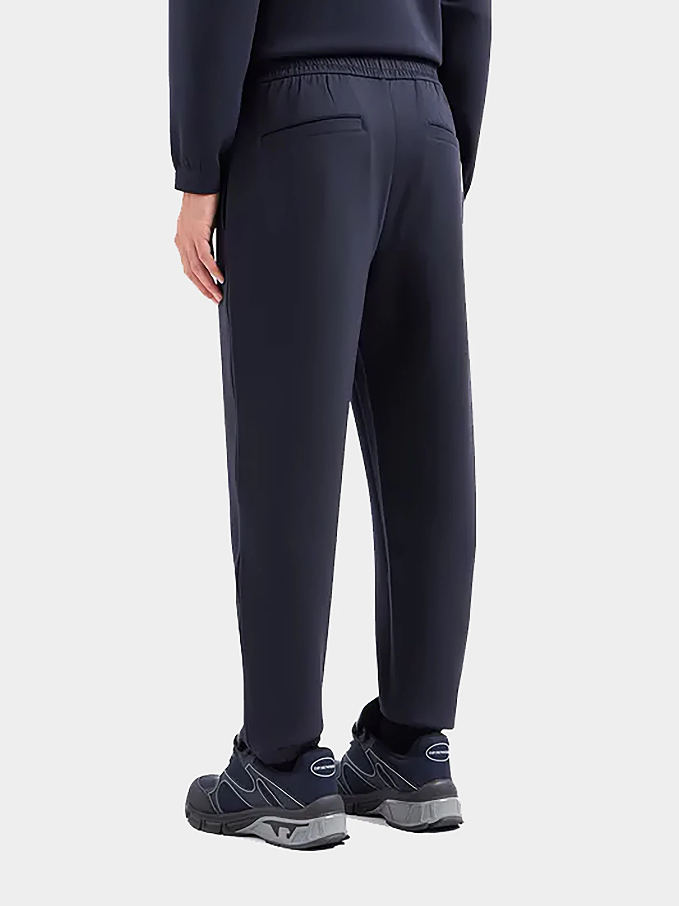 Брюки Emporio Armani модель EM000084-AF10103-UB118 Брюки Emporio Armani модель EM000084-AF10103-UB118 Фото