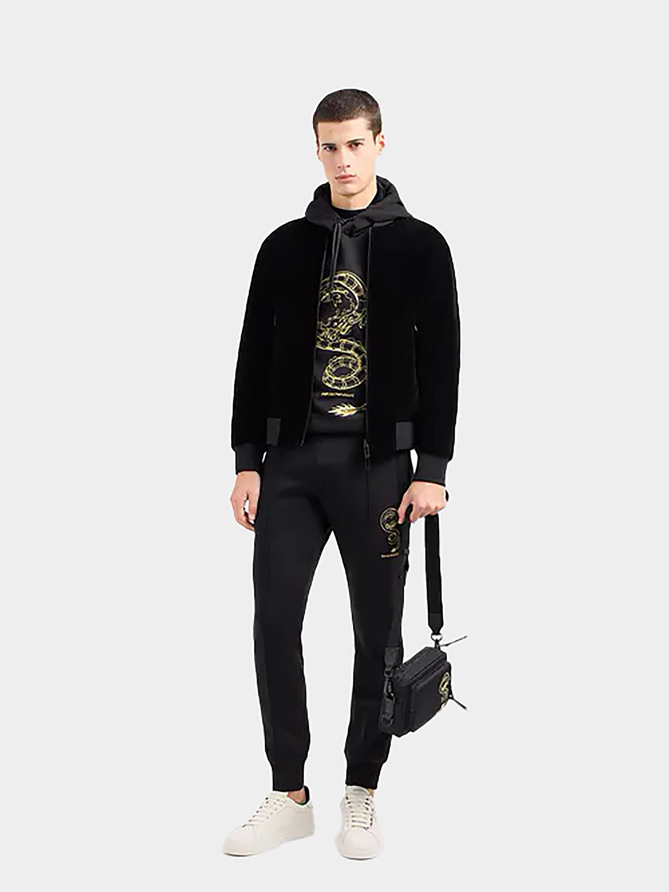 Брюки Emporio Armani модель EM000012-AF10013-U8133 Брюки Emporio Armani модель EM000012-AF10013-U8133 Фото