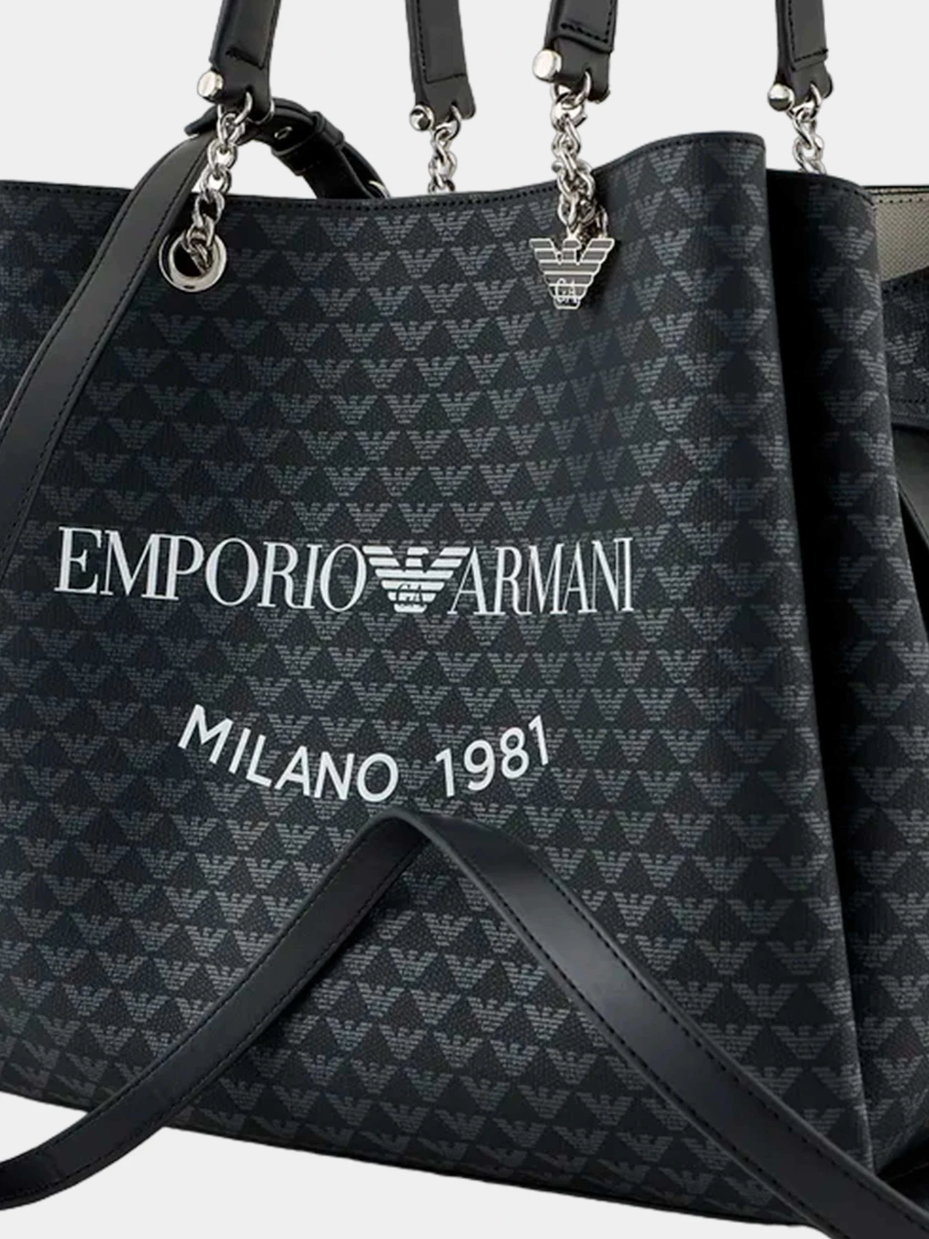 Сумки Emporio Armani модель Y3D158-YWS0E-86284 Фото