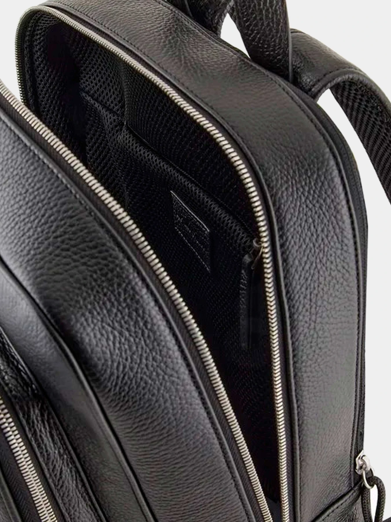 Рюкзаки Emporio Armani модель Y4O437-Y068E-80001 Фото