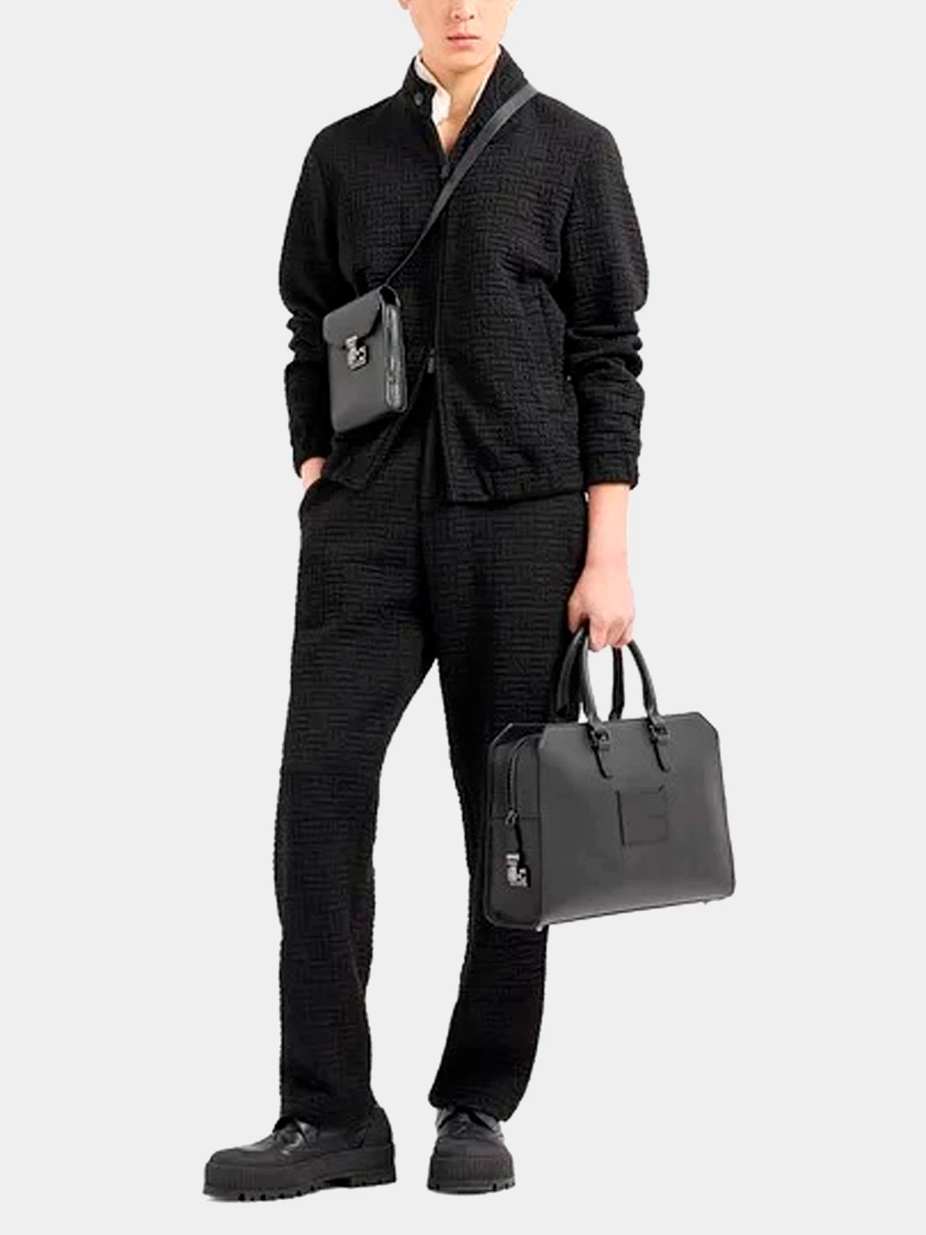Сумки Emporio Armani модель Y4P362-YQ13X-80648 Фото