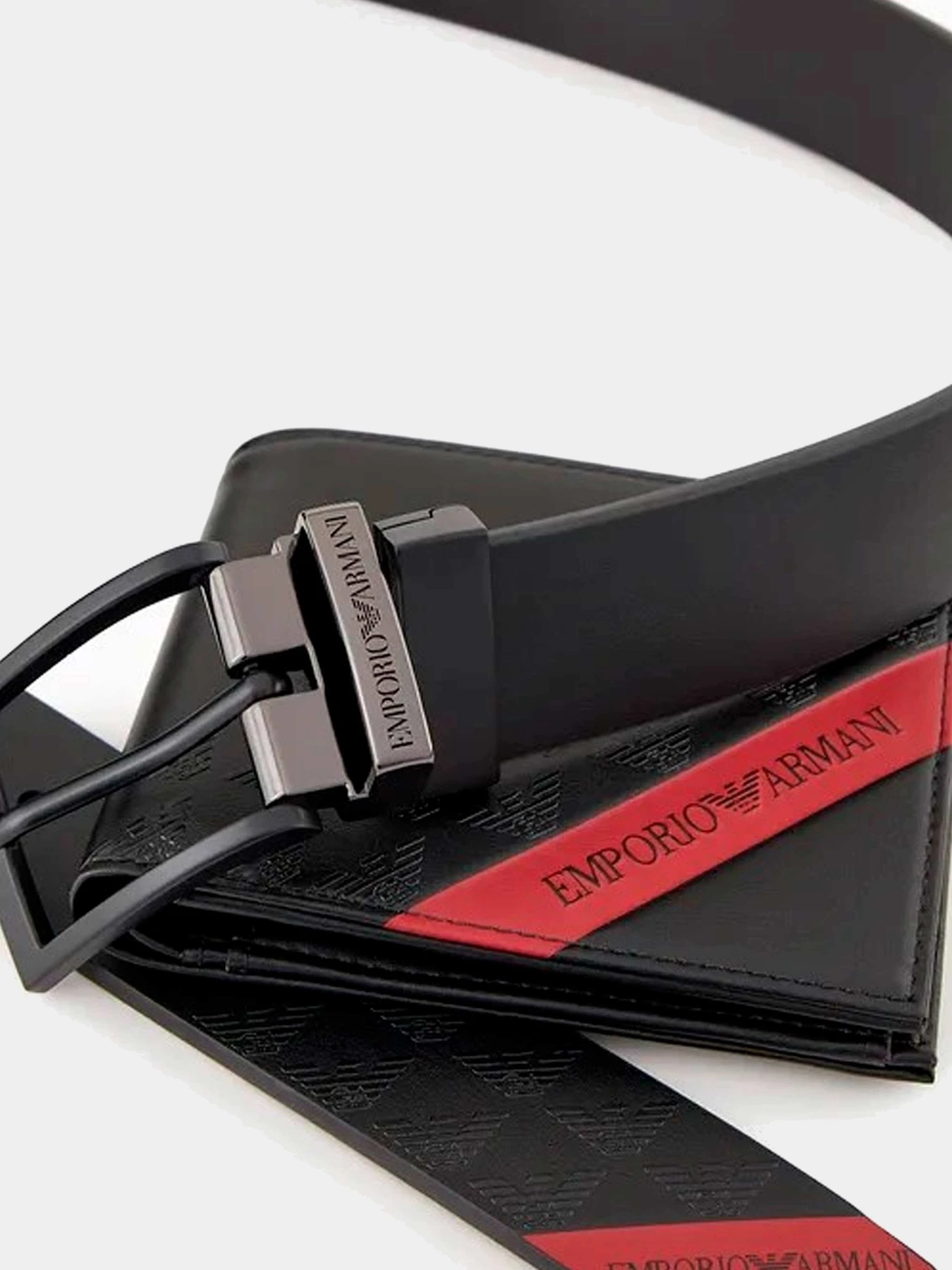 Кошельки Emporio Armani модель Y4R538-YQ12V-80681 Фото