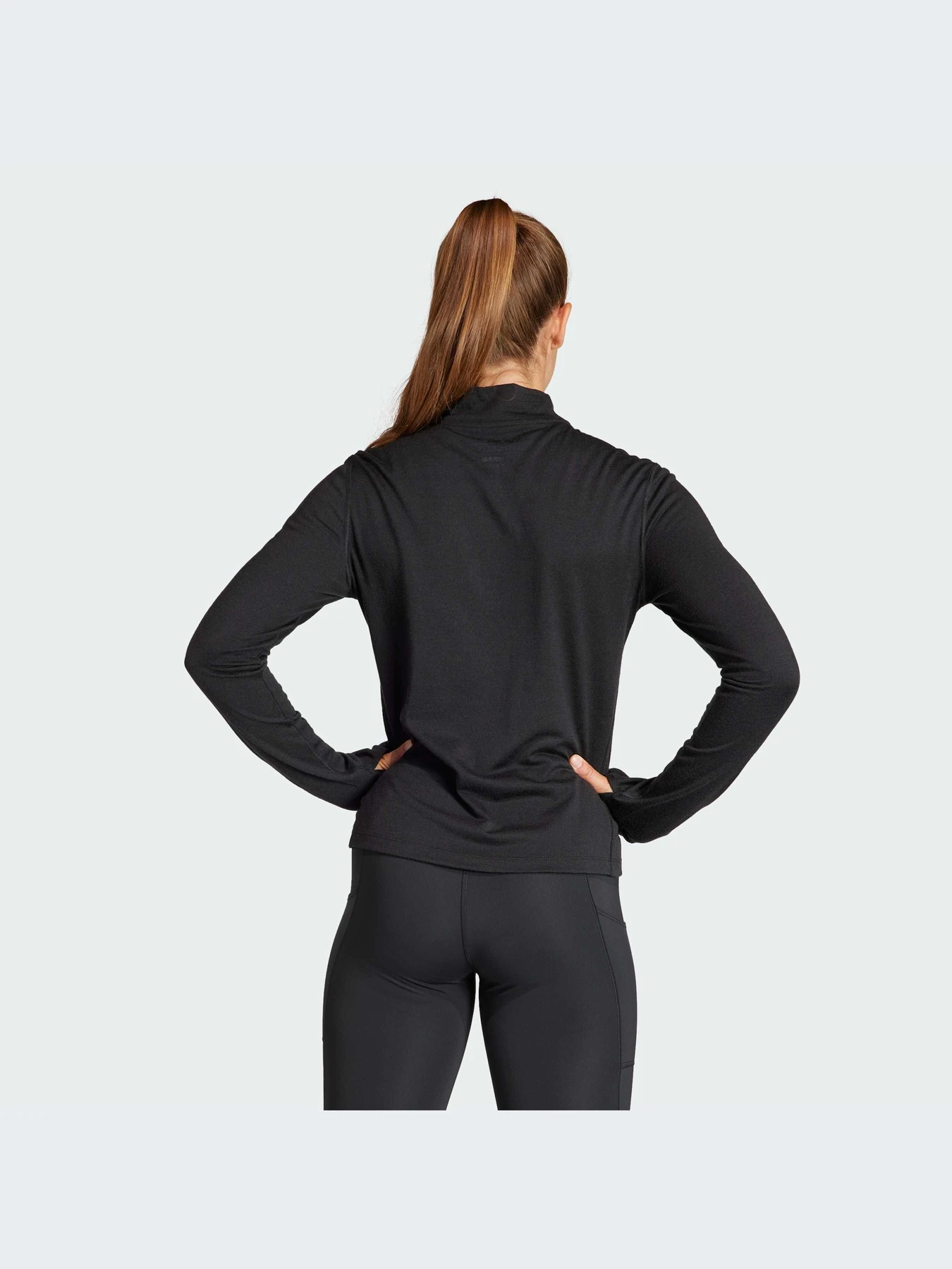 Худи и свитшоты Adidas модель IB6379-KZ Худи и свитшоты Adidas модель IB6379-KZ Фото