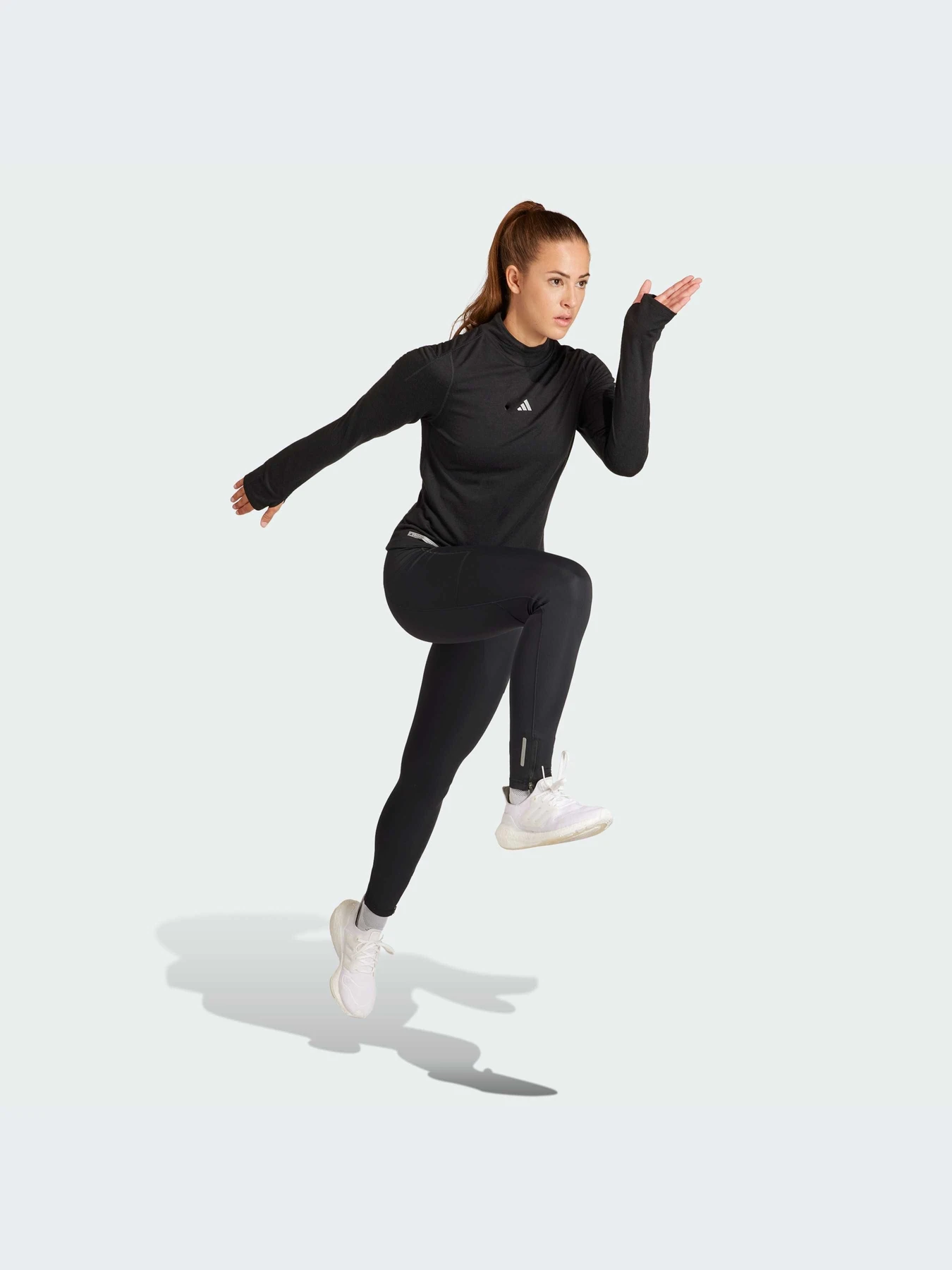 Худи и свитшоты Adidas модель IB6379-KZ Худи и свитшоты Adidas модель IB6379-KZ Фото