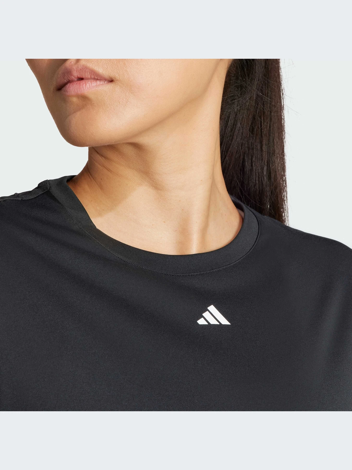 Футболки и поло Adidas модель IQ2654-KZ Футболки и поло Adidas модель IQ2654-KZ Фото