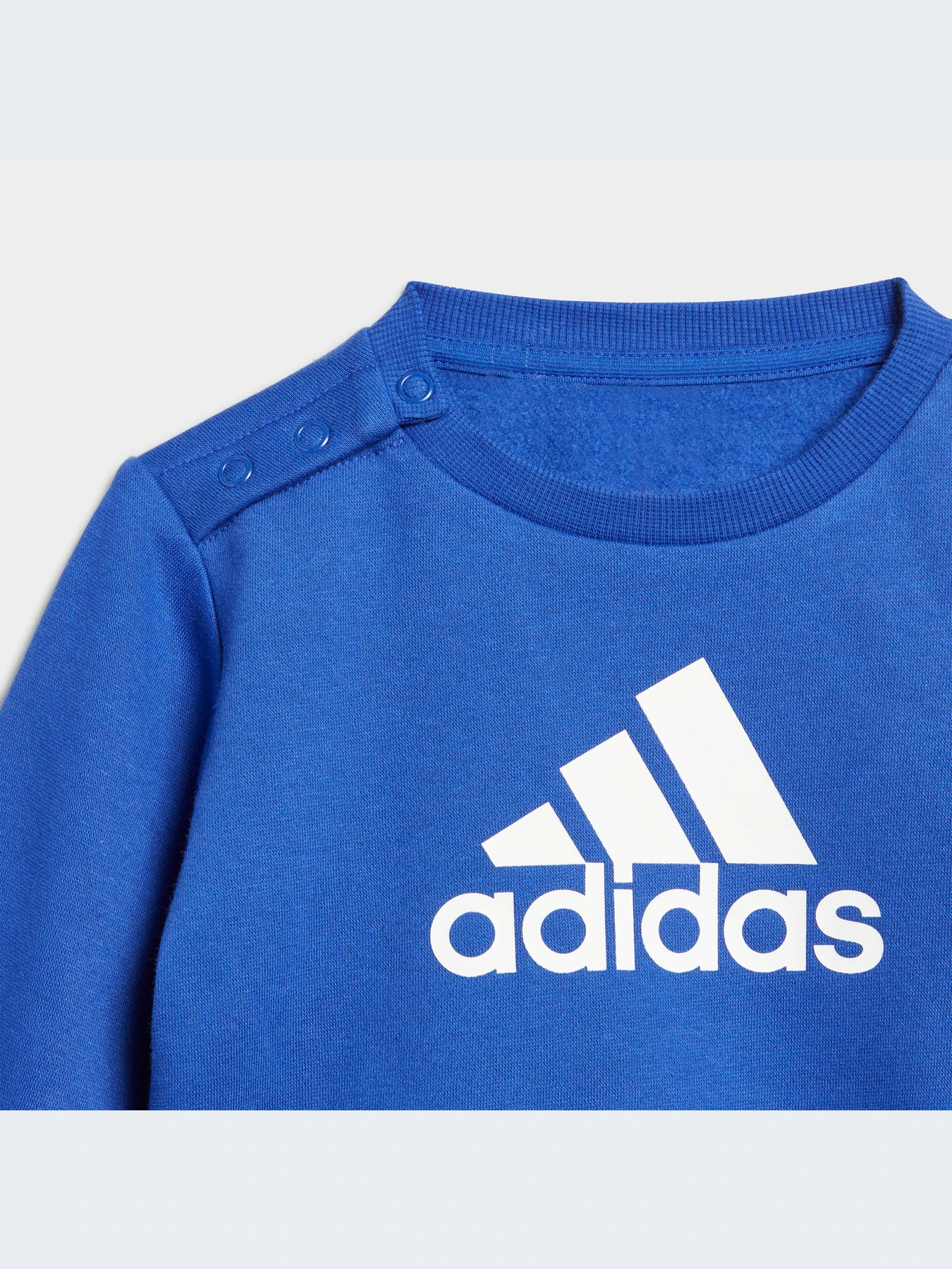 Костюмы Adidas модель IJ8857-KZ Костюмы Adidas модель IJ8857-KZ Фото