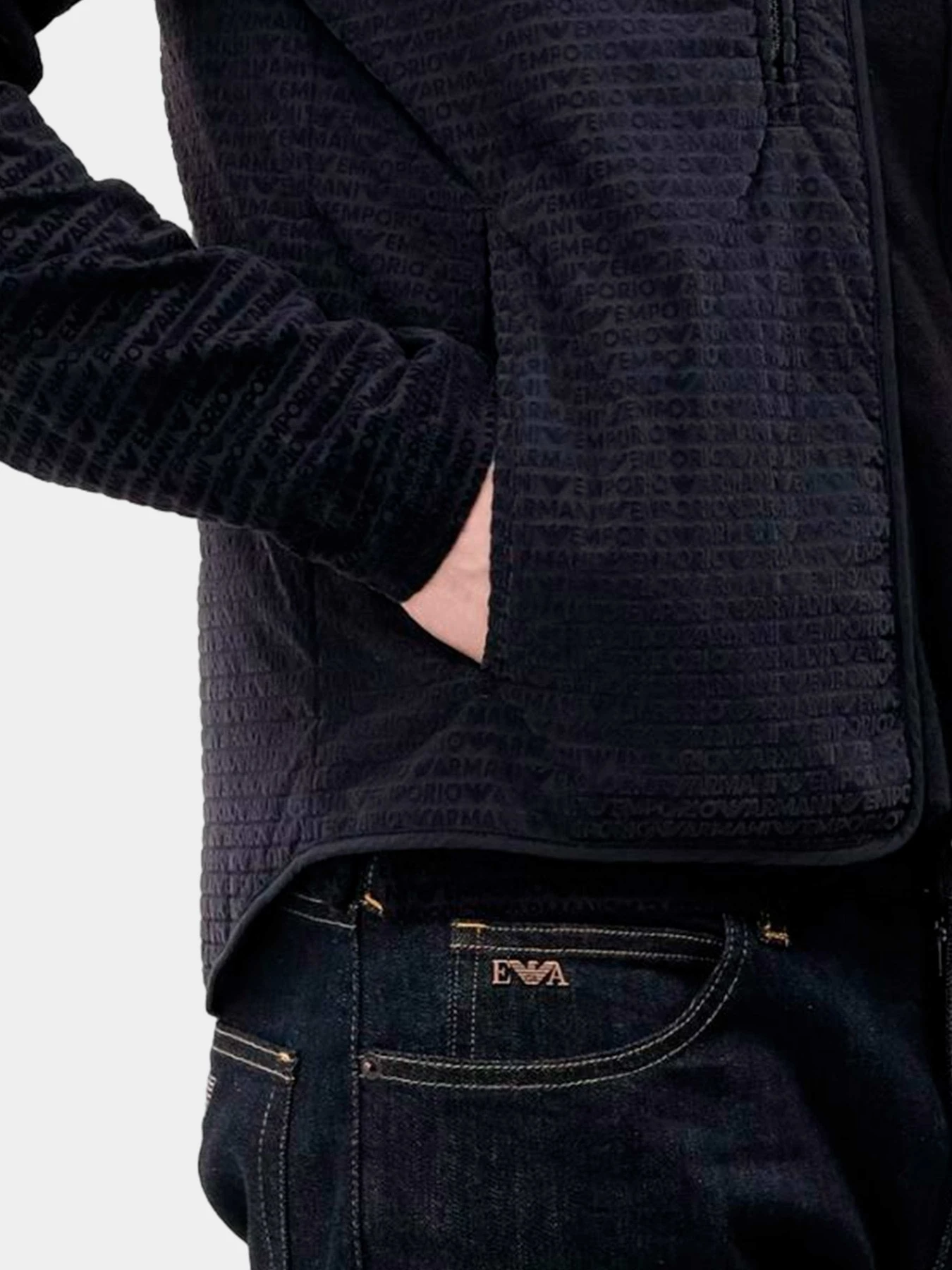 Куртки и дубленки Emporio Armani модель 3D1BA7-1NJXZ-0920 Куртки и дубленки Emporio Armani модель 3D1BA7-1NJXZ-0920 Фото