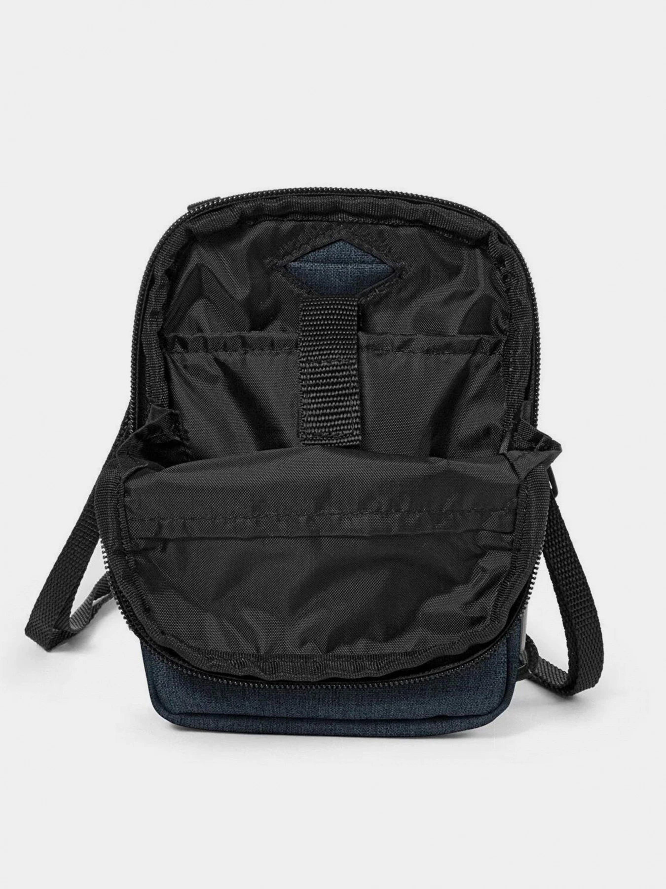 Сумки EastPak модель EK00072426W1 Сумки EastPak модель EK00072426W1 Фото
