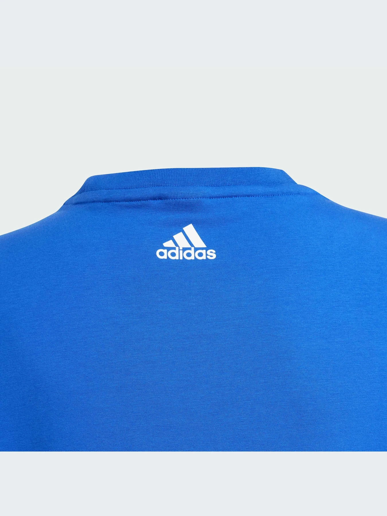 Футболки и поло Adidas модель IP1839-KZ Футболки и поло Adidas модель IP1839-KZ Фото