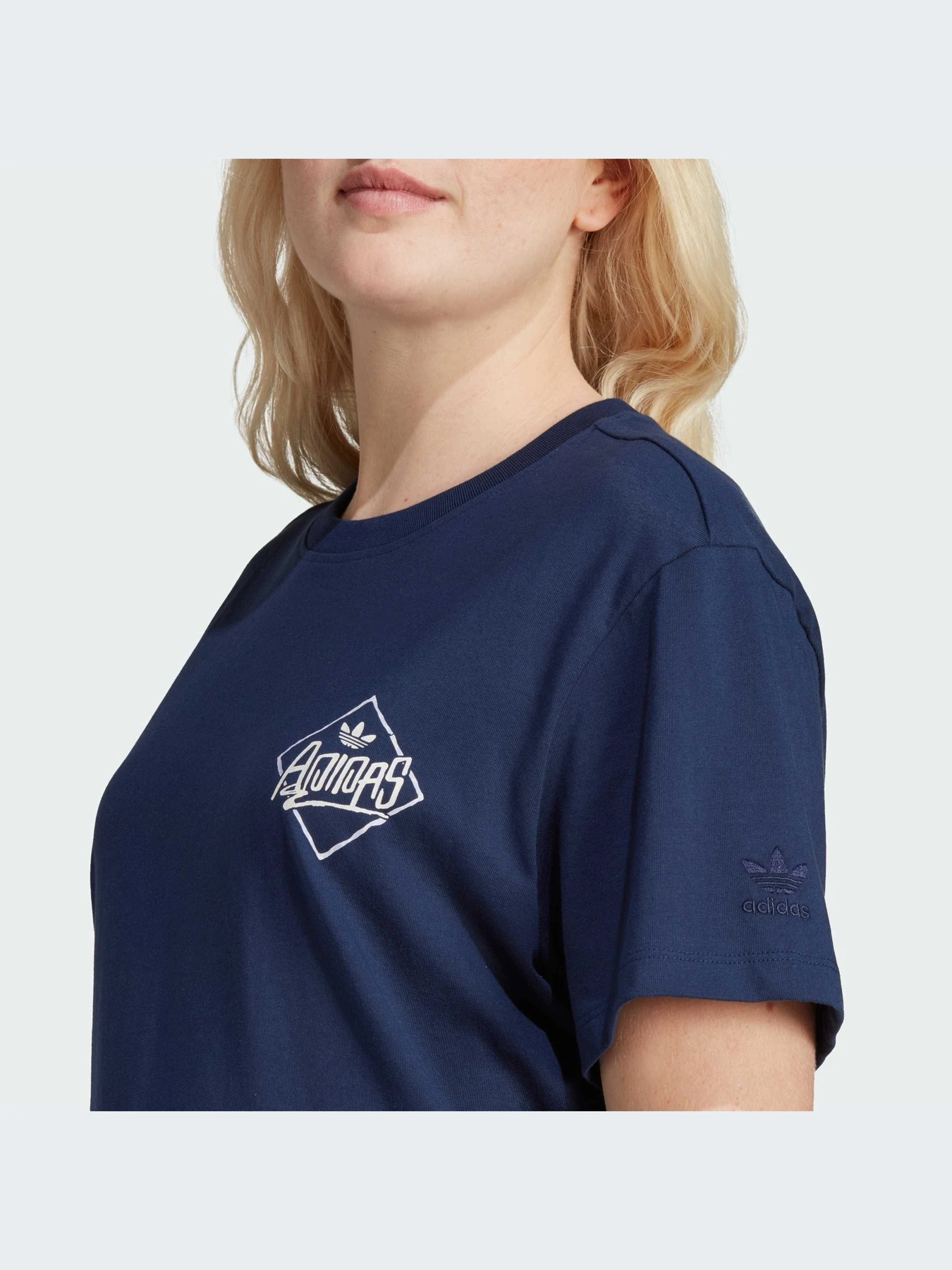 Футболки и поло Adidas Graphics модель IU2488-KZ Футболки и поло Adidas Graphics модель IU2488-KZ Фото