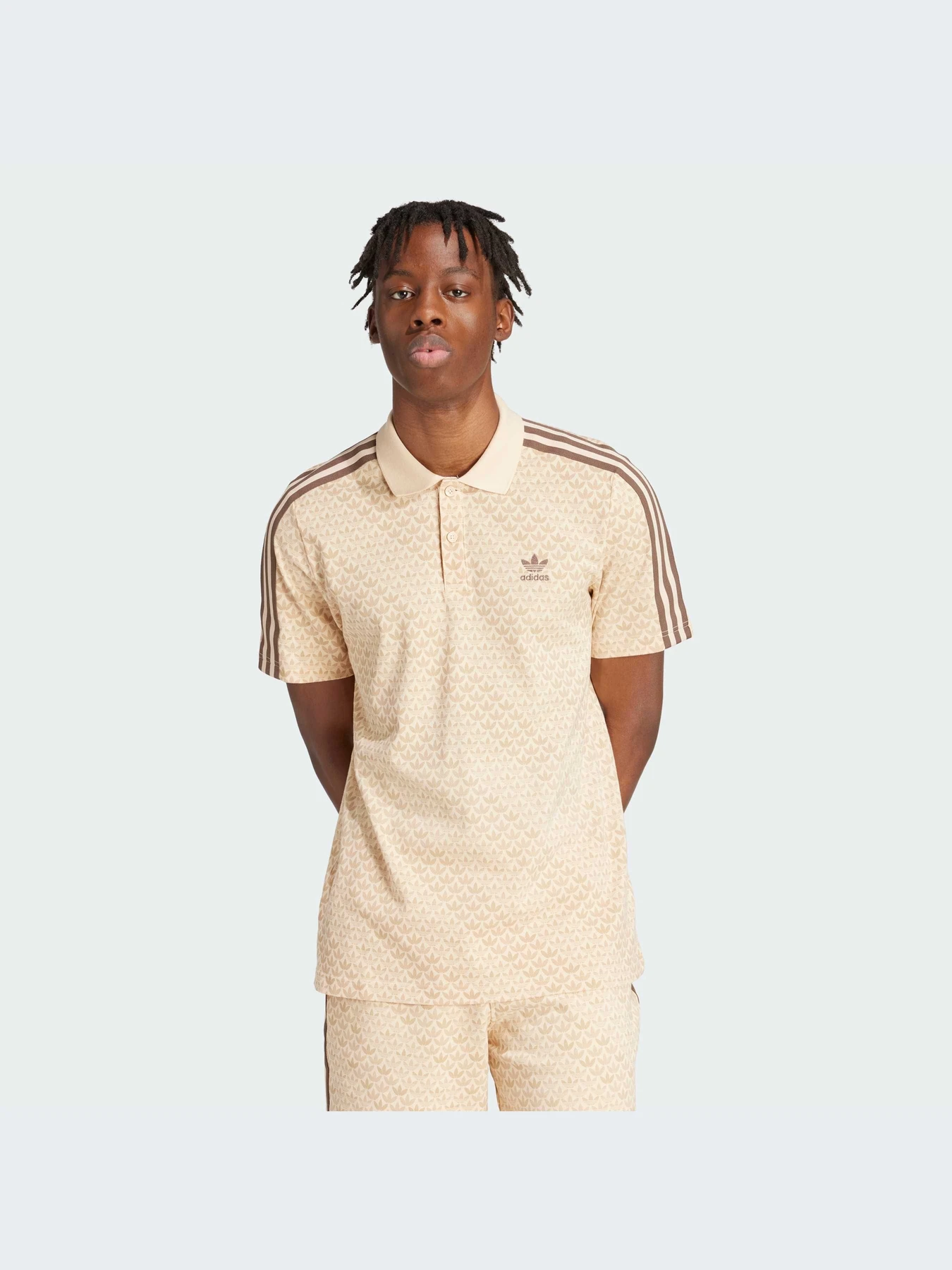 Футболки и поло Adidas Graphics модель IS0250-KZ Футболки и поло Adidas Graphics модель IS0250-KZ Фото