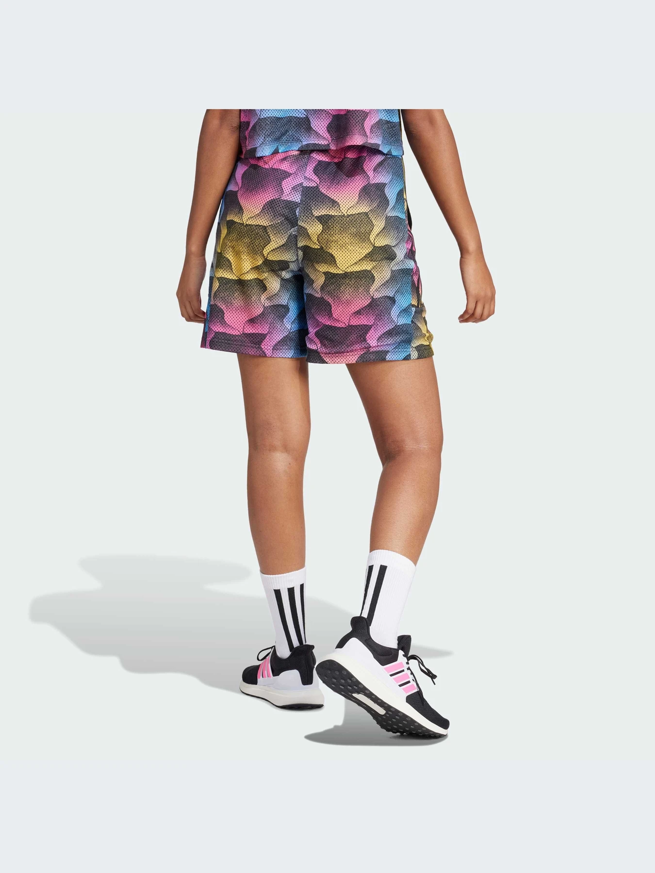 Шорты Adidas Tiro модель IQ4813-KZ Шорты Adidas Tiro модель IQ4813-KZ Фото