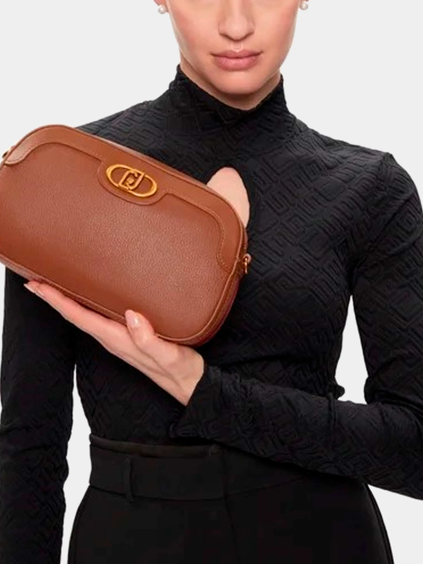 Сумки Liu Jo модель AA4031 E0031 X0282 Сумки Liu Jo модель AA4031 E0031 X0282 Фото