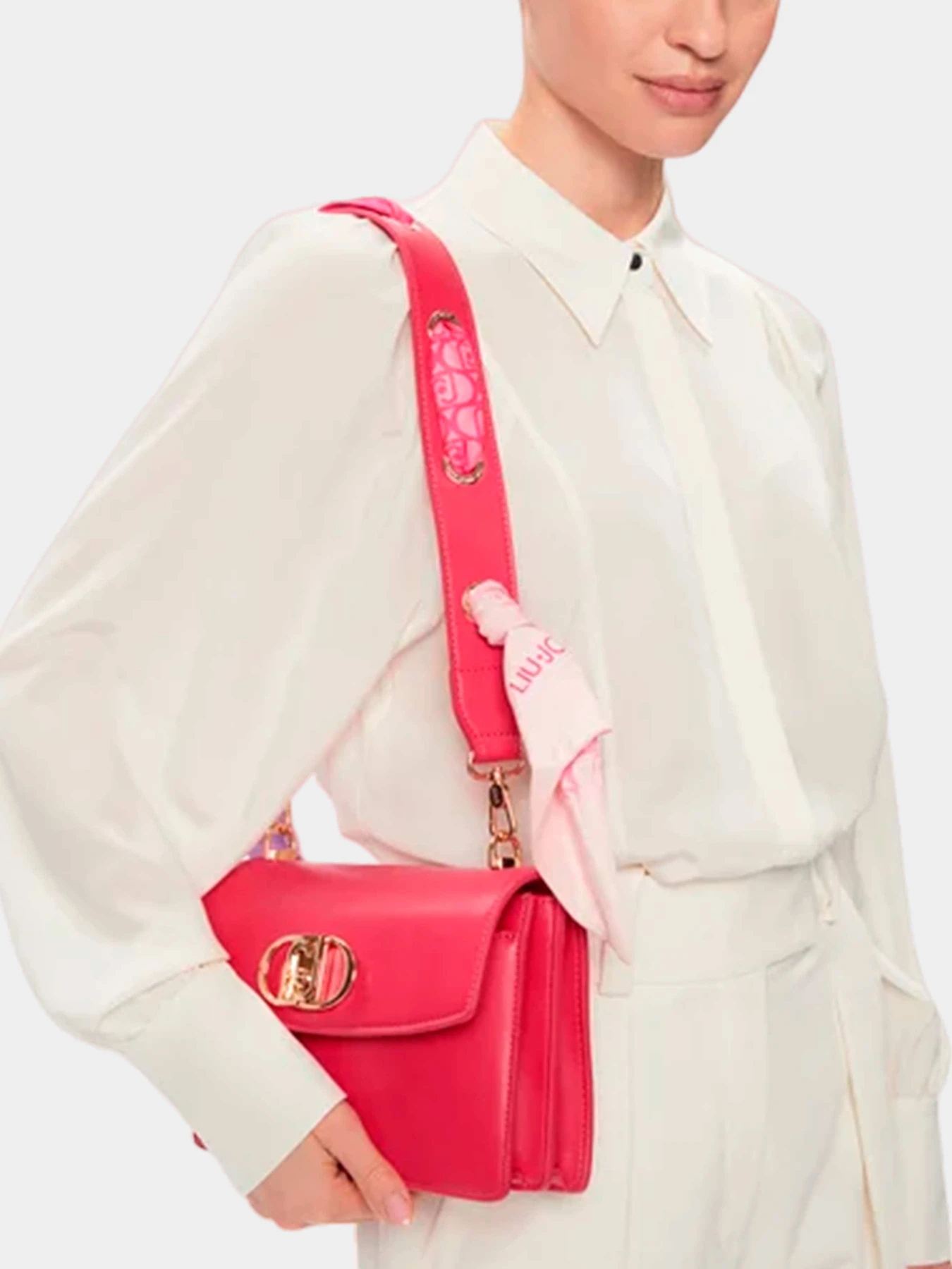 Сумки Liu Jo модель AA4103 E0003 81750 Сумки Liu Jo модель AA4103 E0003 81750 Фото