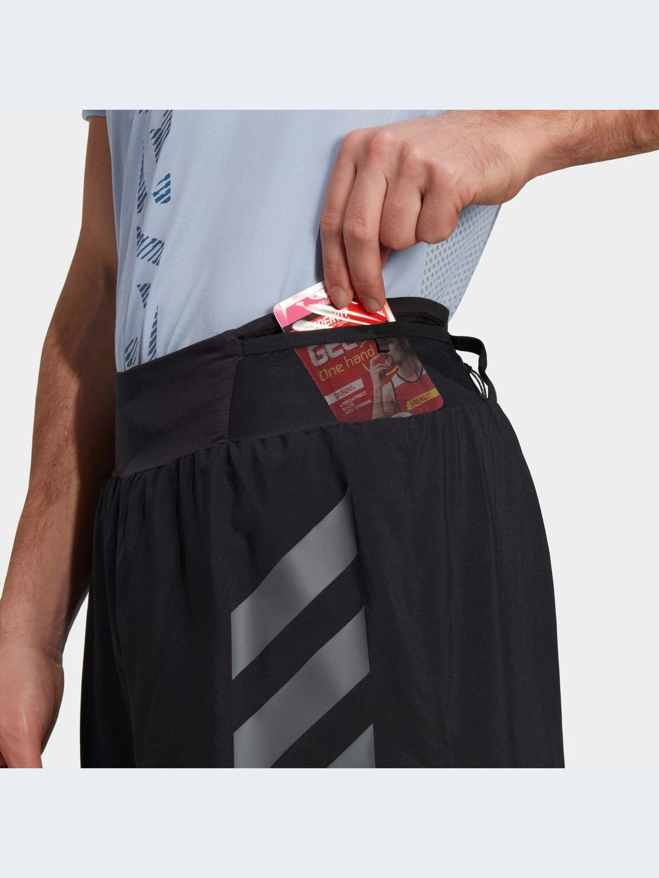 Шорты Adidas модель HT9395-KZ Шорты Adidas модель HT9395-KZ Фото