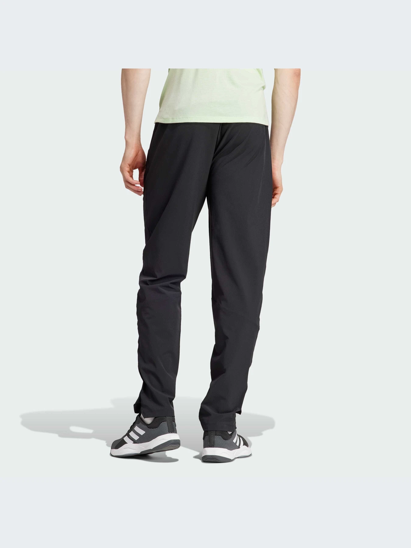 Брюки Adidas модель IK9680-KZ Брюки Adidas модель IK9680-KZ Фото