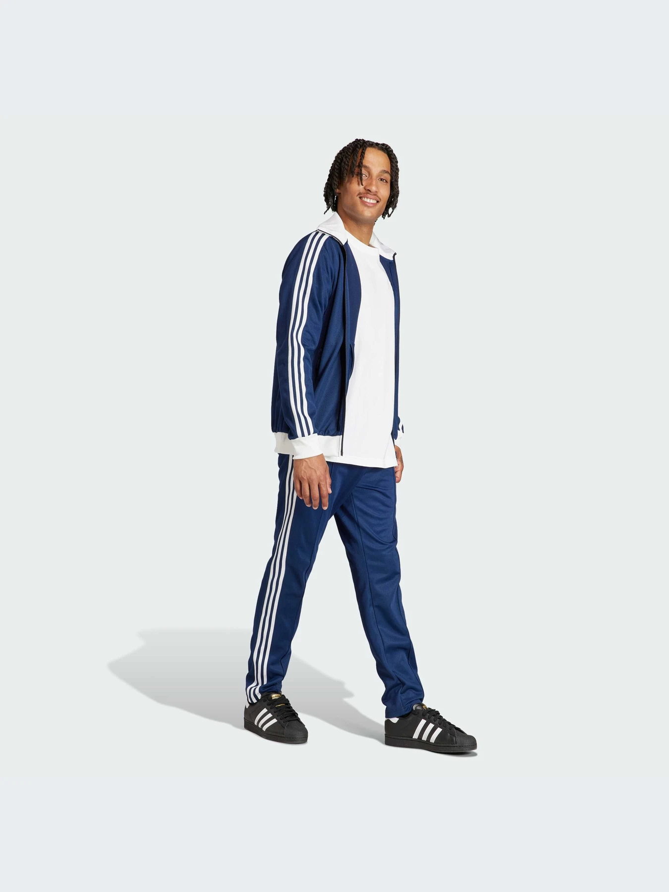 Брюки Adidas модель IP0421-KZ Брюки Adidas модель IP0421-KZ Фото