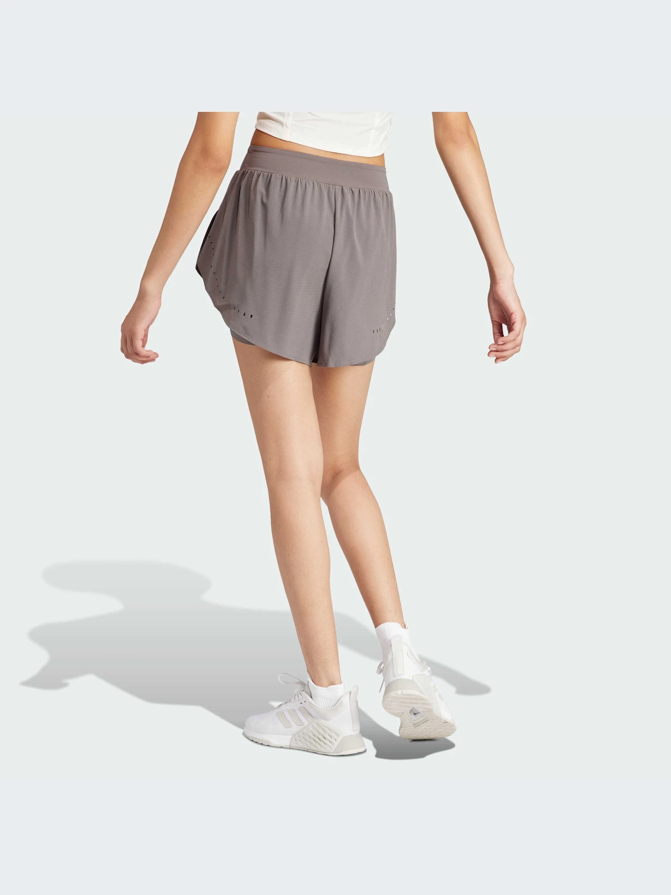 Шорты Adidas модель IT7435-KZ Шорты Adidas модель IT7435-KZ Фото