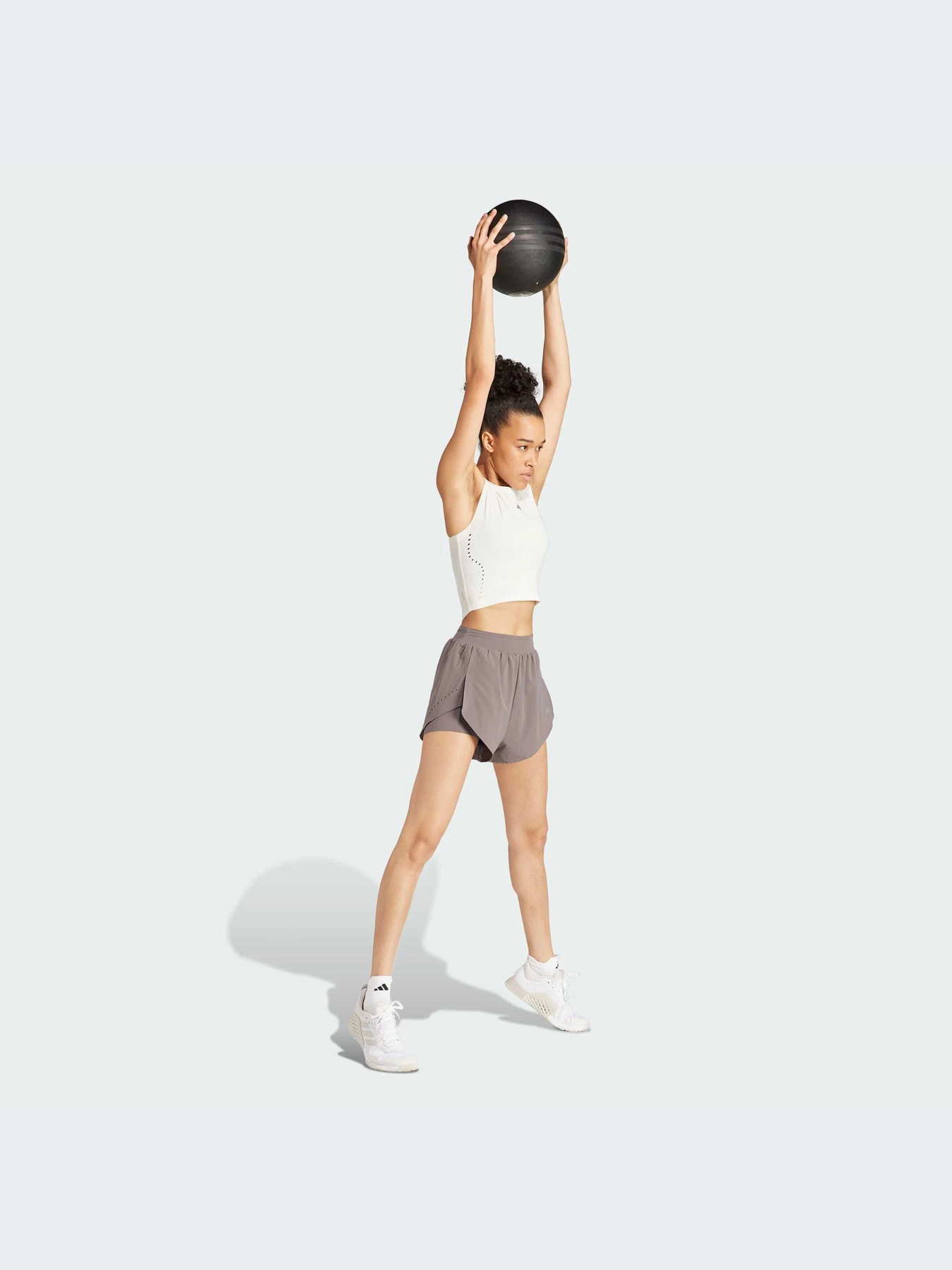 Шорты Adidas модель IT7435-KZ Шорты Adidas модель IT7435-KZ Фото