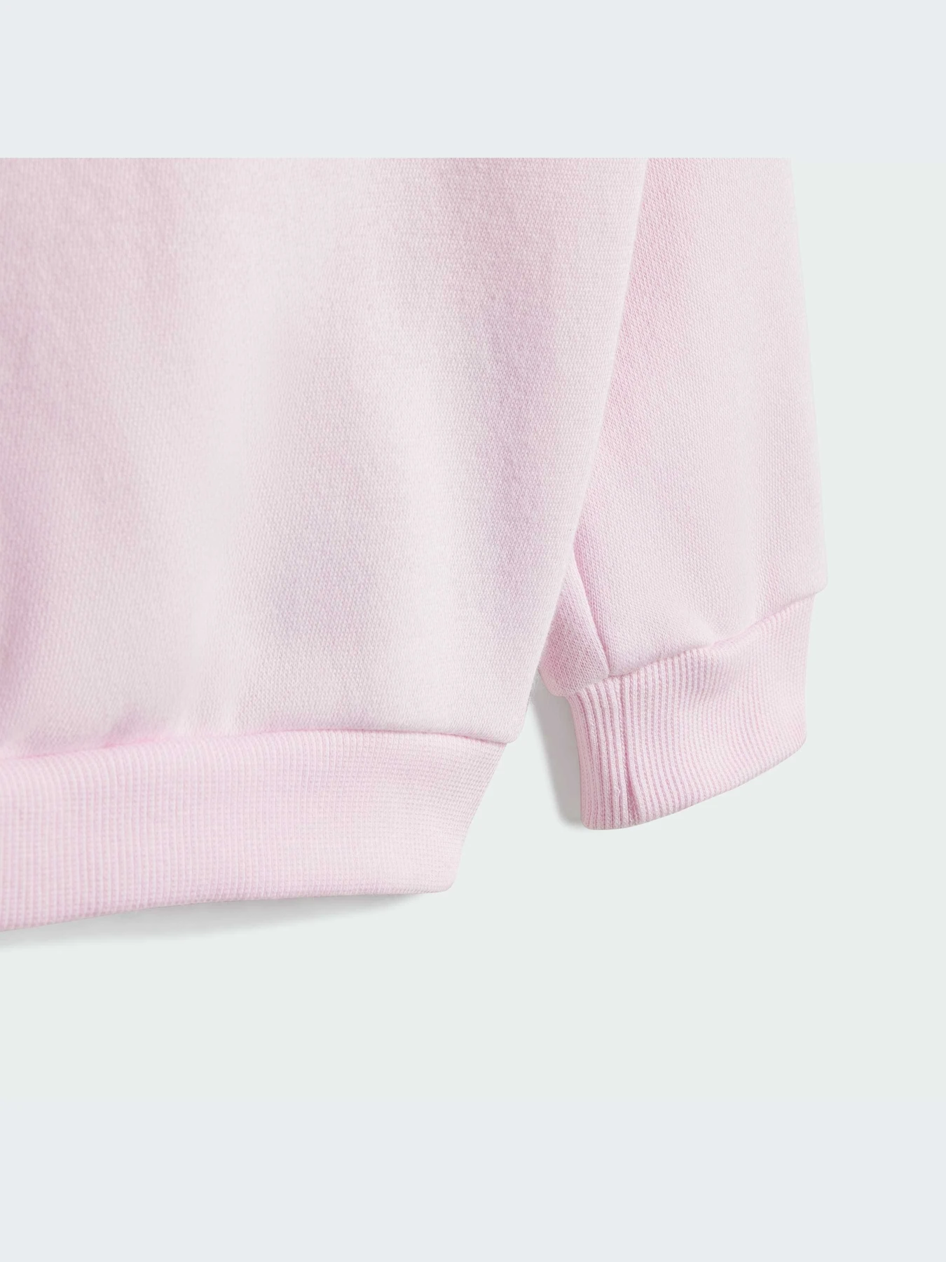 Костюмы Adidas модель IS2517-KZ Костюмы Adidas модель IS2517-KZ Фото