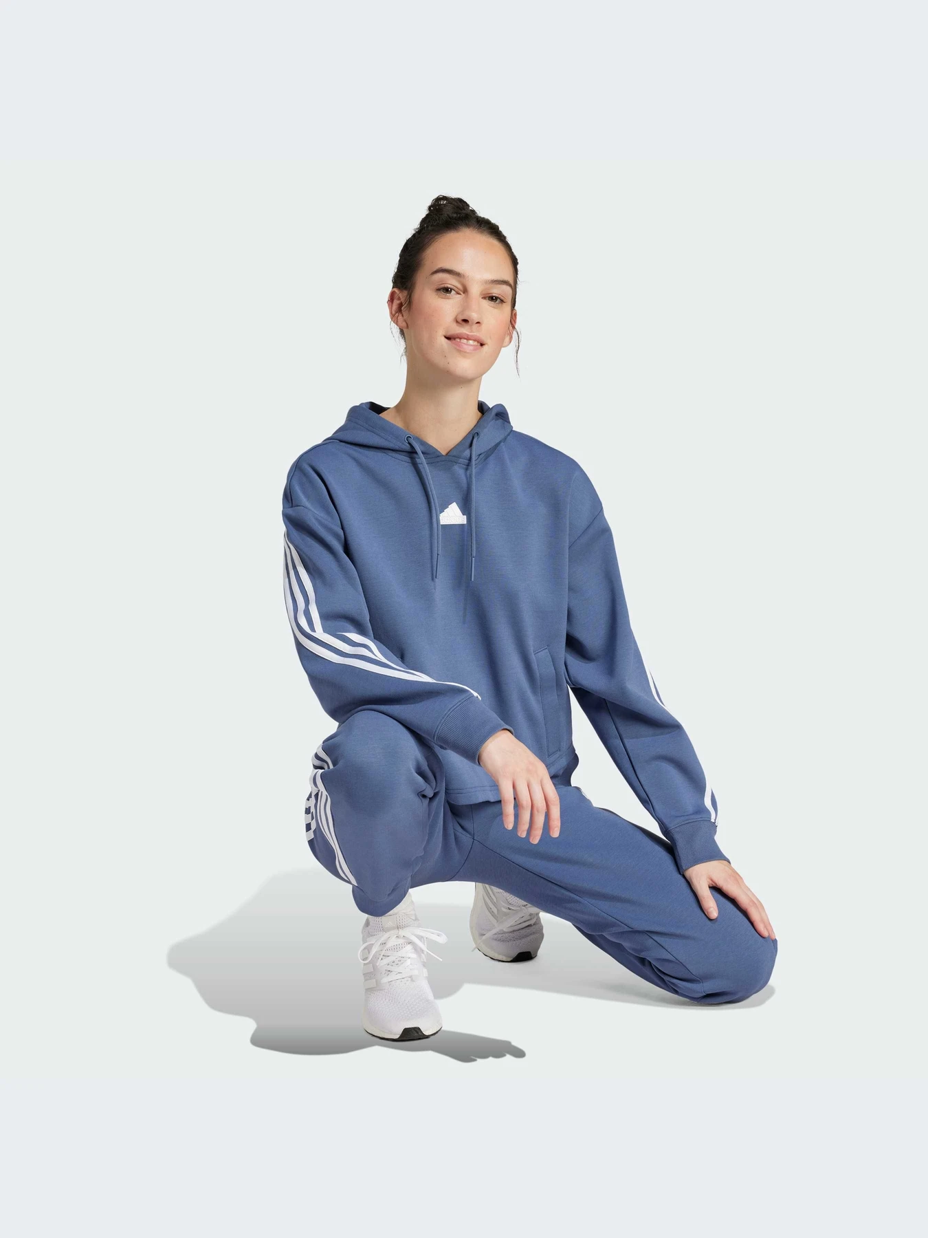 Худи и свитшоты Adidas Icons модель IS3888-KZ Худи и свитшоты Adidas Icons модель IS3888-KZ Фото