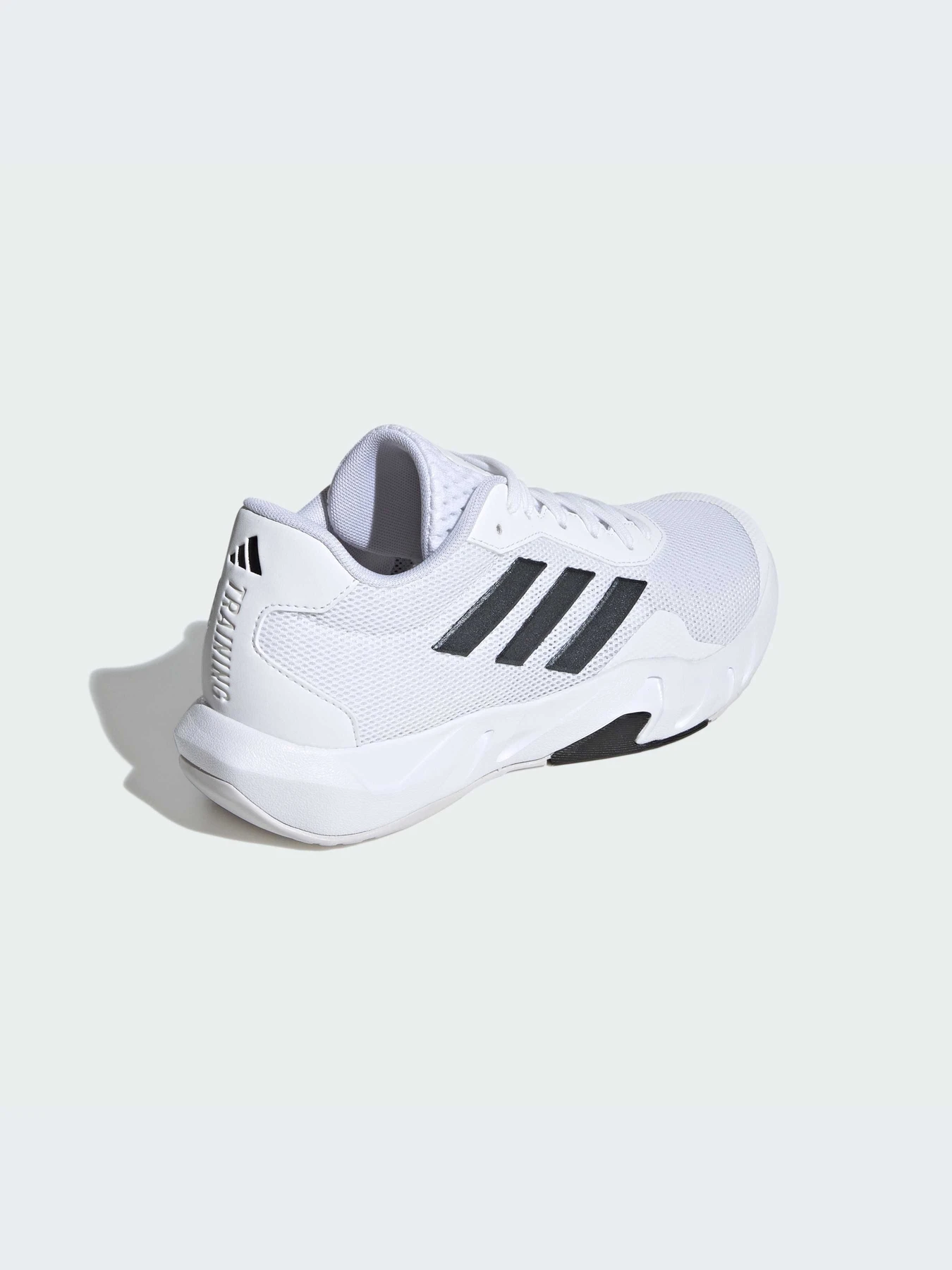 Кроссовки Adidas модель IF0958-KZ Кроссовки Adidas модель IF0958-KZ Фото
