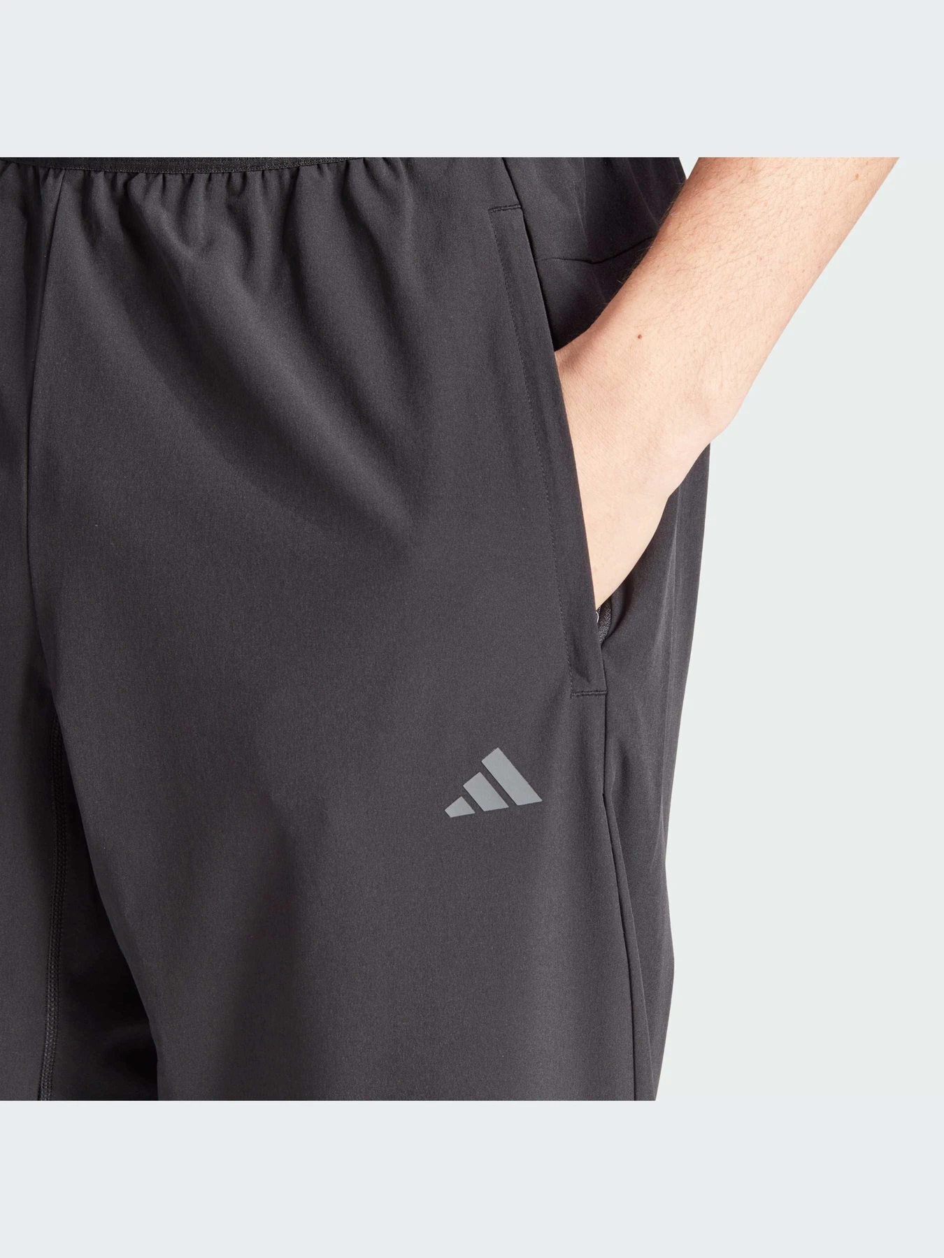 Брюки Adidas модель IS8024-KZ Брюки Adidas модель IS8024-KZ Фото