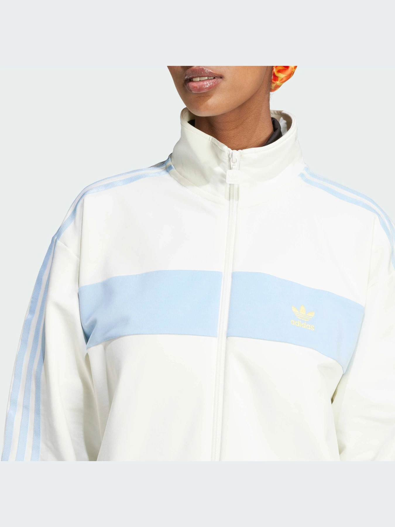 Худи и свитшоты Adidas модель IR7471-KZ Худи и свитшоты Adidas модель IR7471-KZ Фото