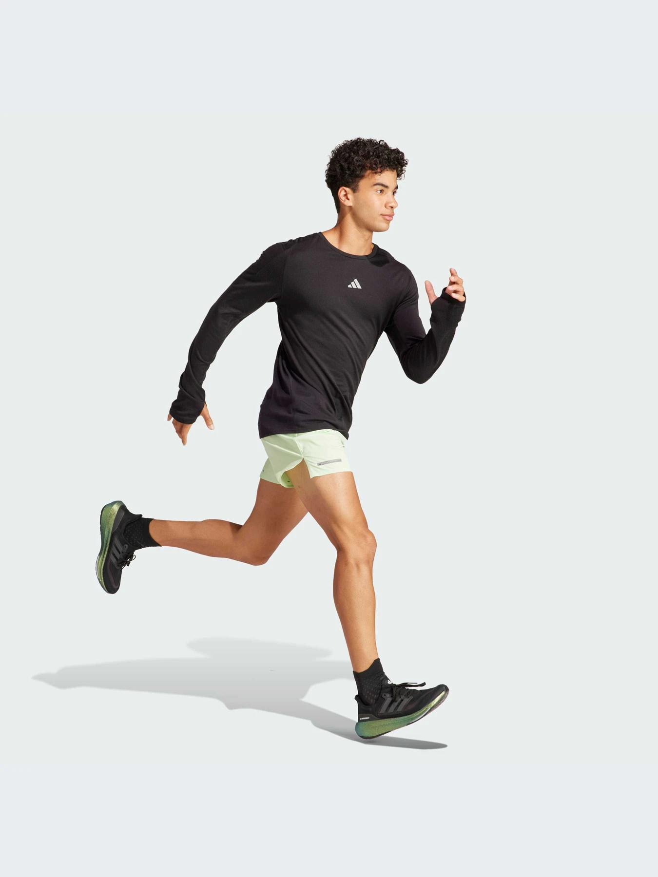 Шорты Adidas модель IS0268-KZ Шорты Adidas модель IS0268-KZ Фото