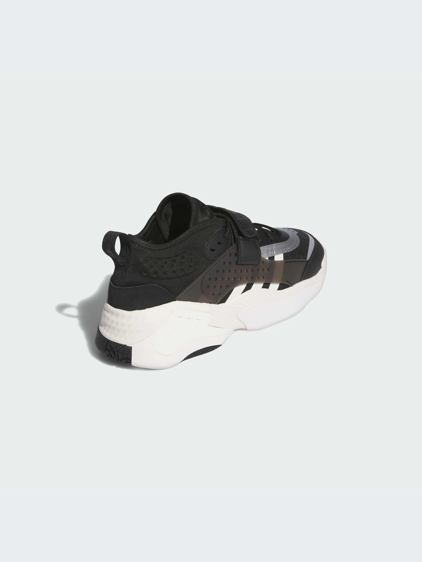 Кроссовки Adidas Streetball модель IG6104-KZ Кроссовки Adidas Streetball модель IG6104-KZ Фото