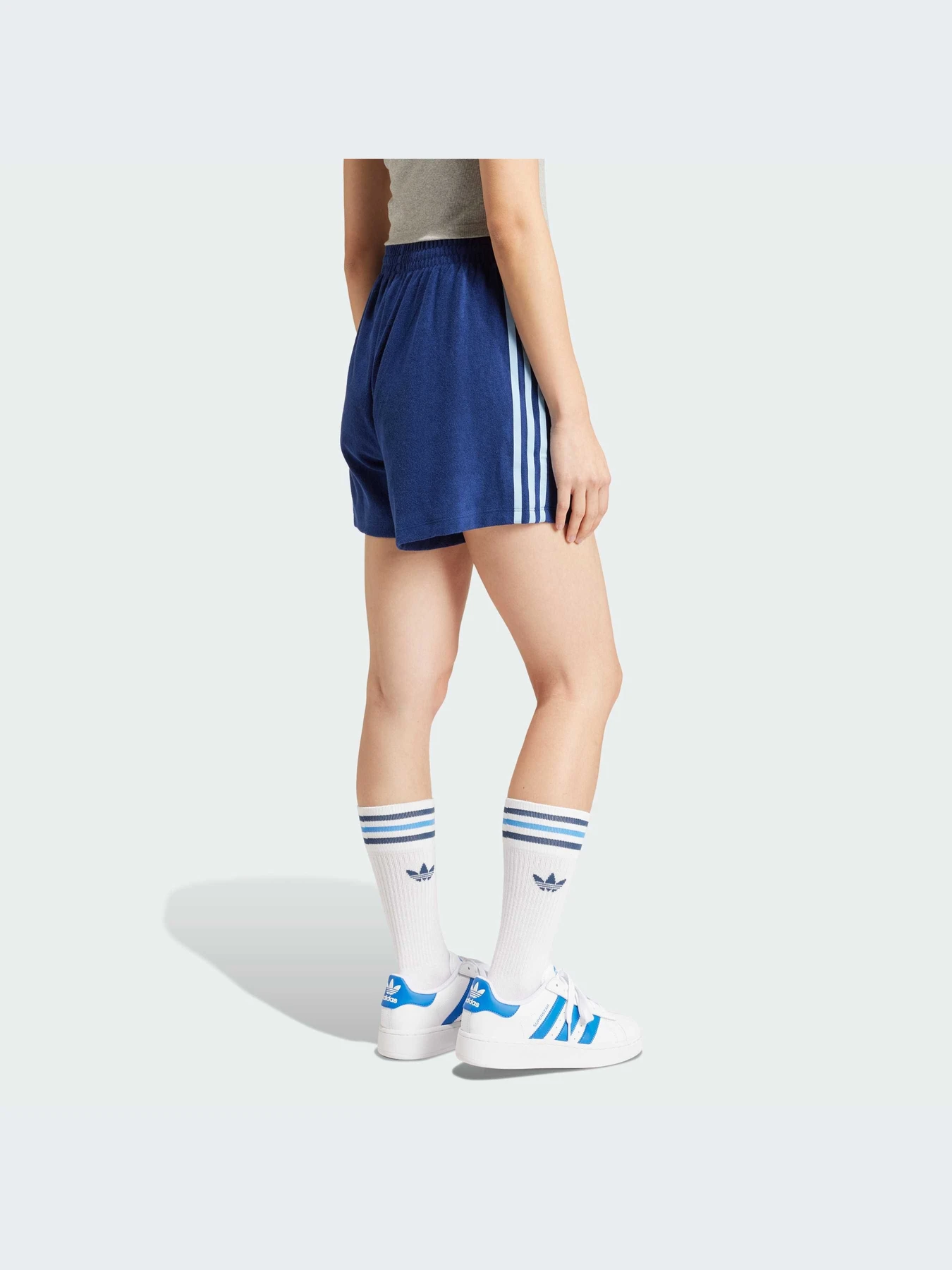 Шорты Adidas модель IR7472-KZ Шорты Adidas модель IR7472-KZ Фото