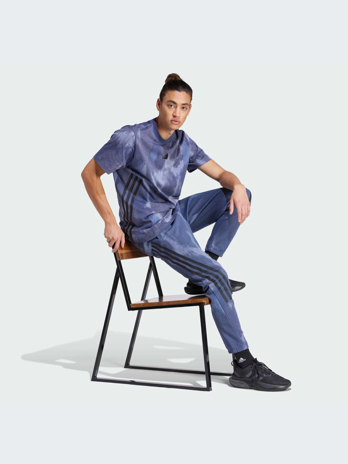Футболки и поло Adidas Icons модель IR9195-KZ Футболки и поло Adidas Icons модель IR9195-KZ Фото
