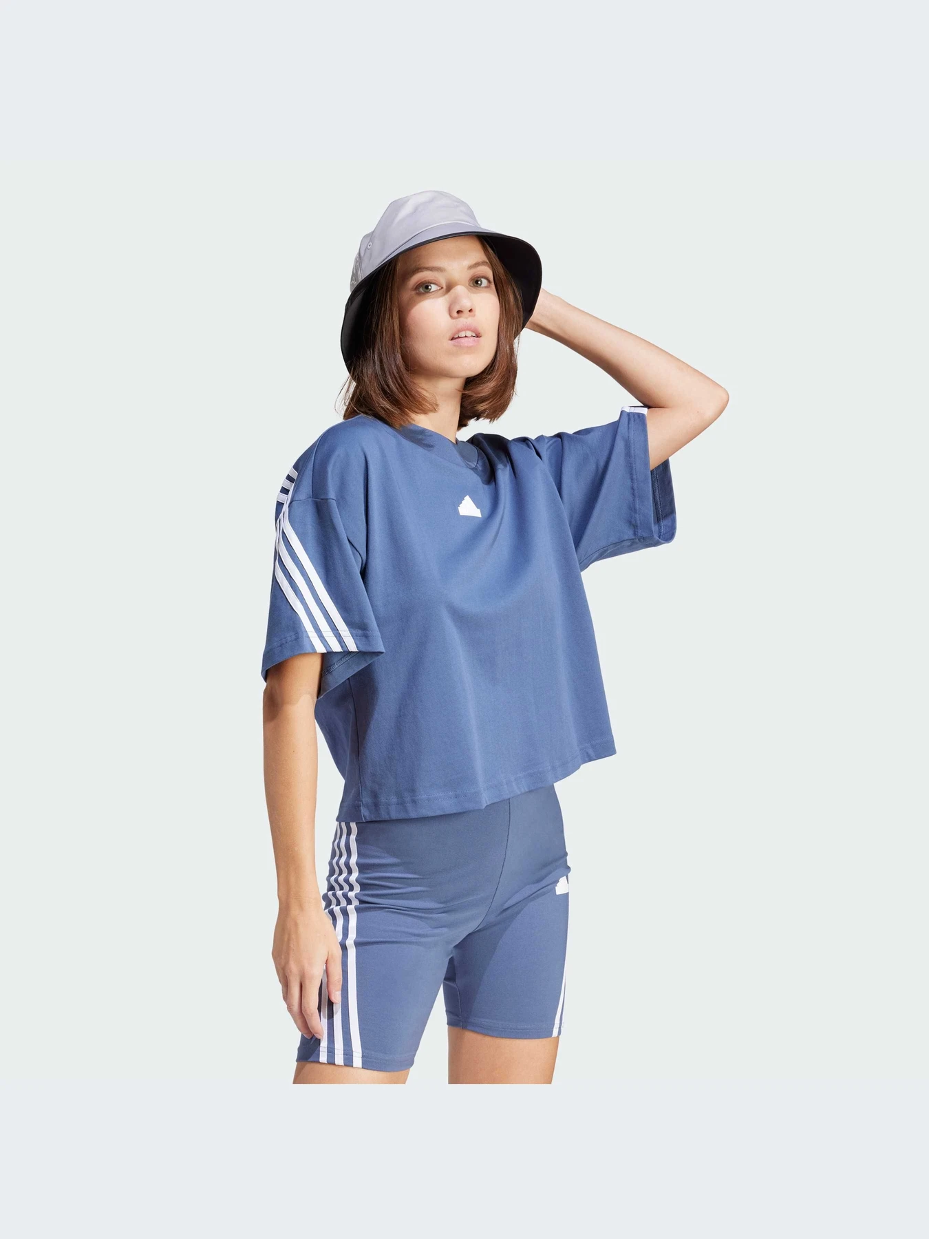 Футболки и поло Adidas Icons модель IS3618-KZ Футболки и поло Adidas Icons модель IS3618-KZ Фото