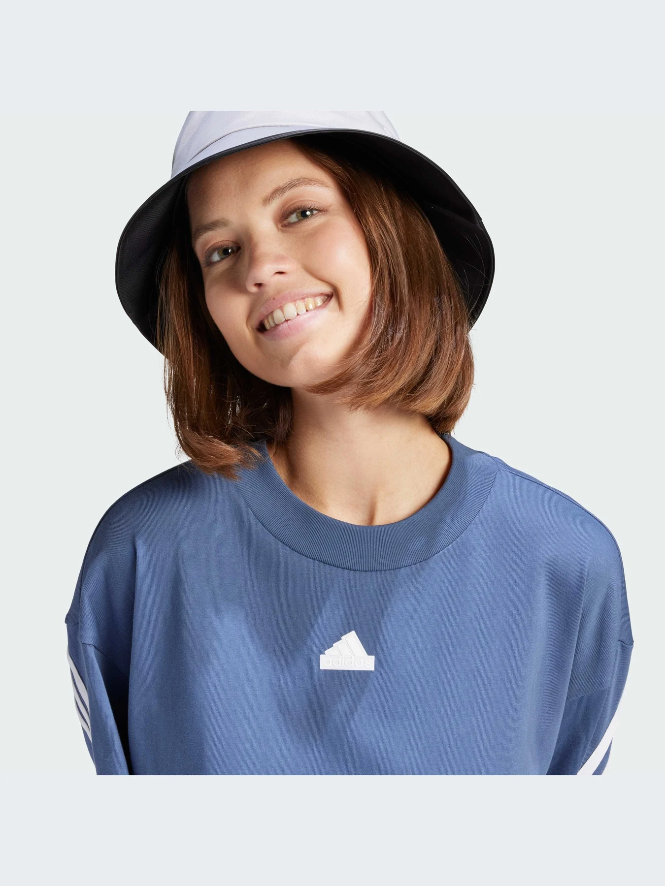 Футболки и поло Adidas Icons модель IS3618-KZ Футболки и поло Adidas Icons модель IS3618-KZ Фото
