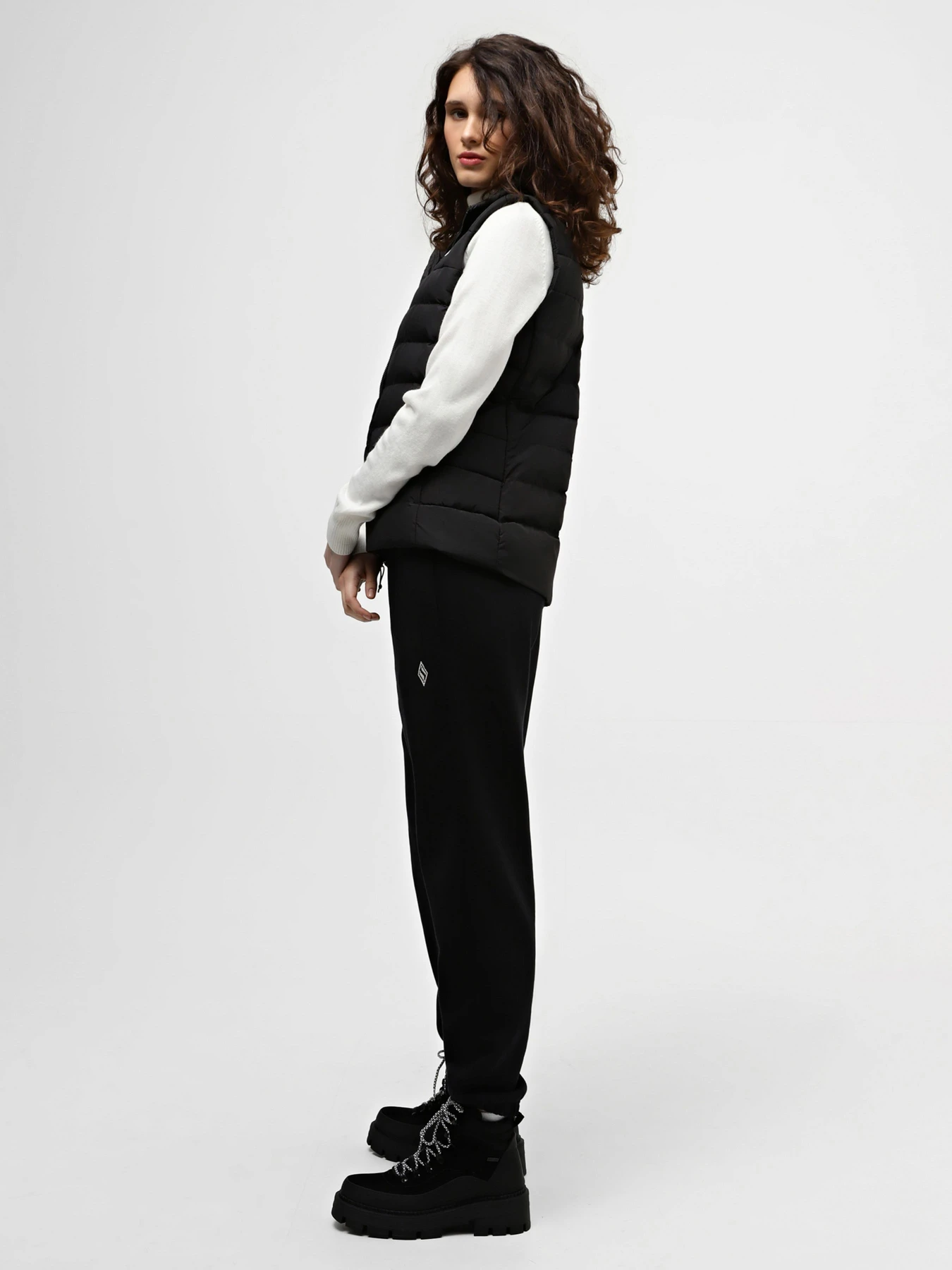 Куртки и дубленки The North Face модель NF0A84JPJK31 Куртки и дубленки The North Face модель NF0A84JPJK31 Фото