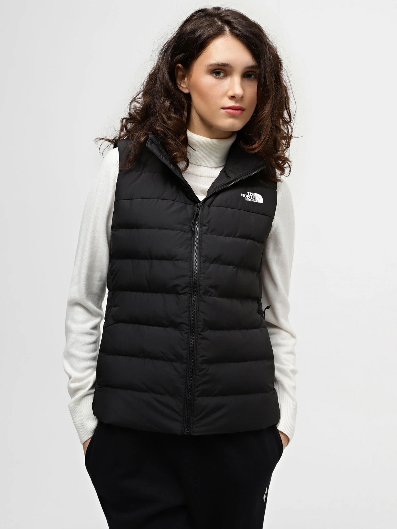 Куртки и дубленки The North Face модель NF0A84JPJK31 Куртки и дубленки The North Face модель NF0A84JPJK31 Фото