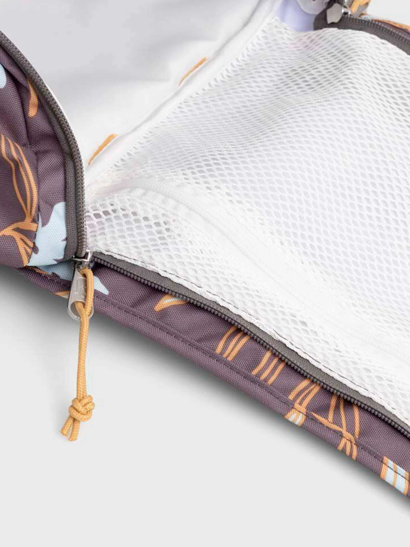 Рюкзаки JanSport модель EK0A5BI66K61 Рюкзаки JanSport модель EK0A5BI66K61 Фото