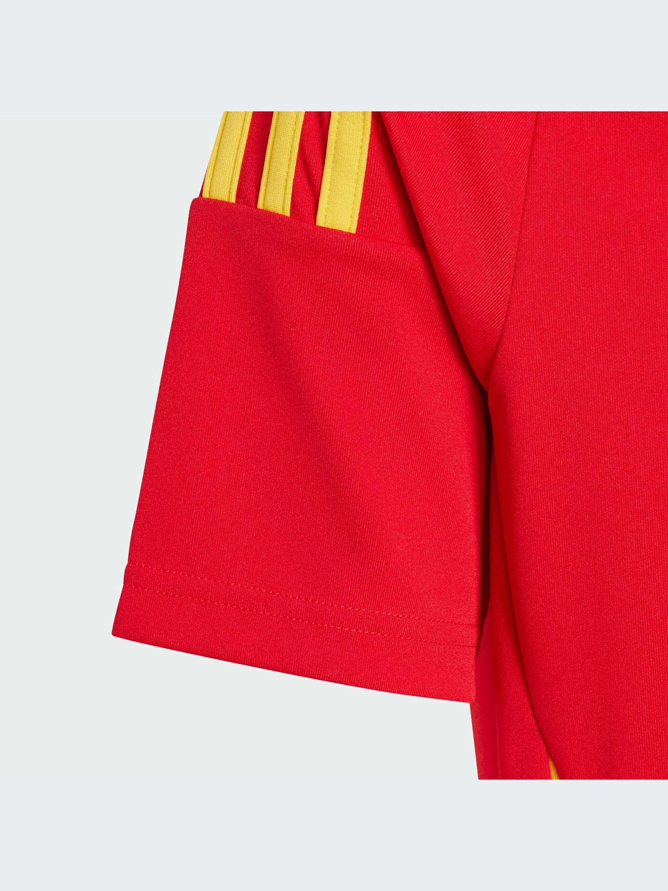 Футболки и поло Adidas модель IP9353-KZ Футболки и поло Adidas модель IP9353-KZ Фото