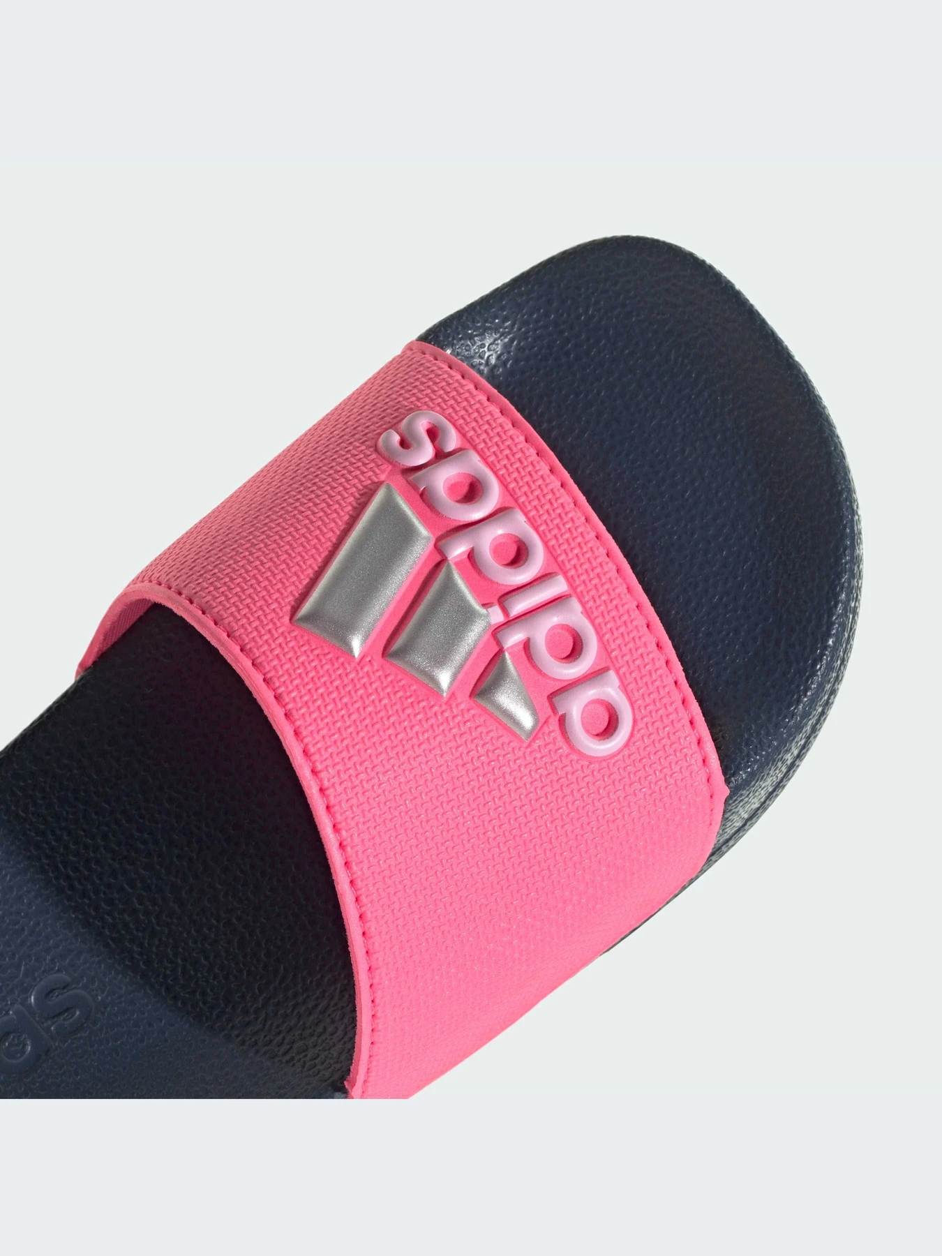 Шлёпанцы Adidas Adilette модель IE2606-KZ Шлёпанцы Adidas Adilette модель IE2606-KZ Фото