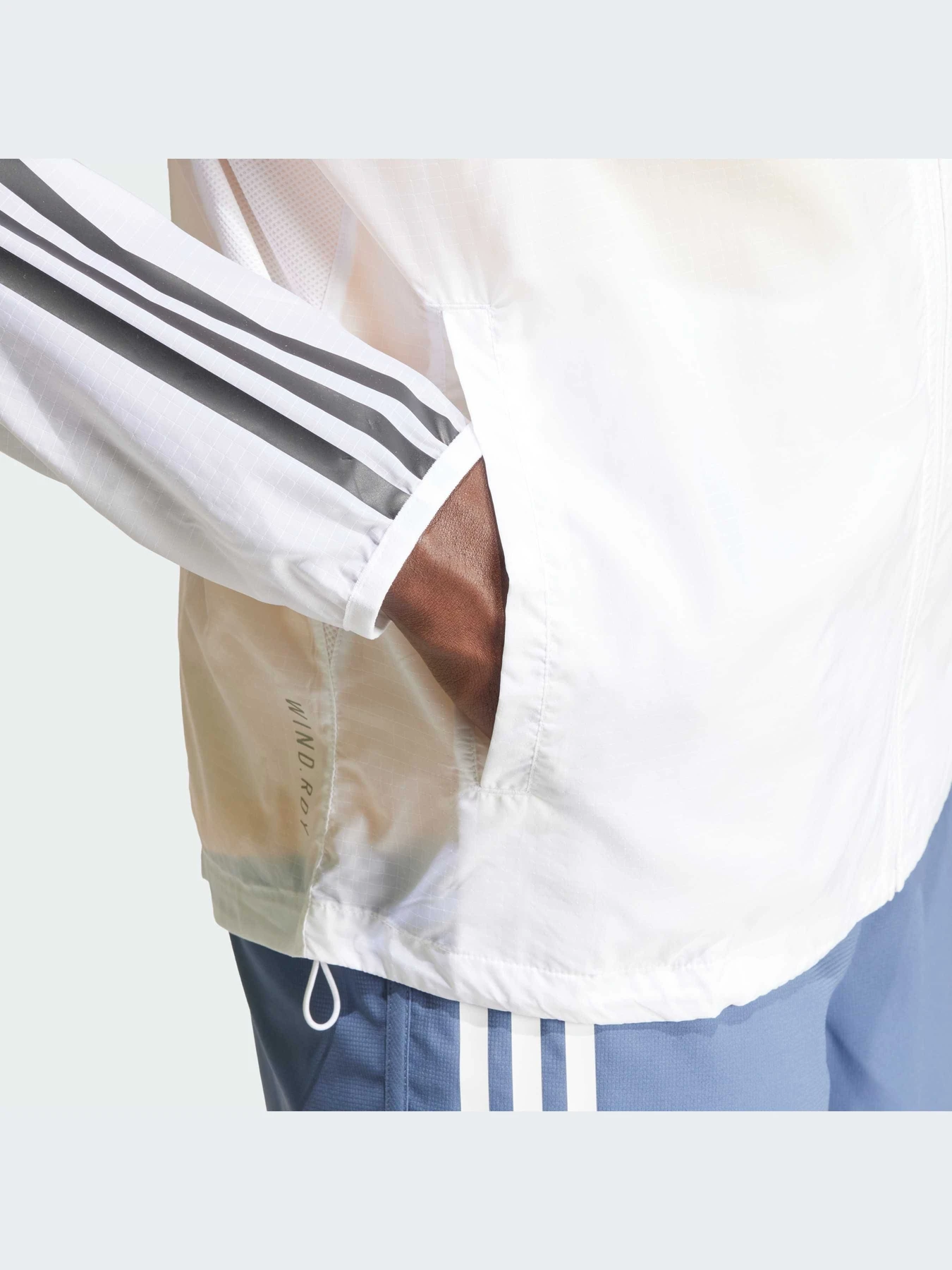 Куртки и дубленки Adidas 3 Stripes модель IQ3845-KZ Куртки и дубленки Adidas 3 Stripes модель IQ3845-KZ Фото