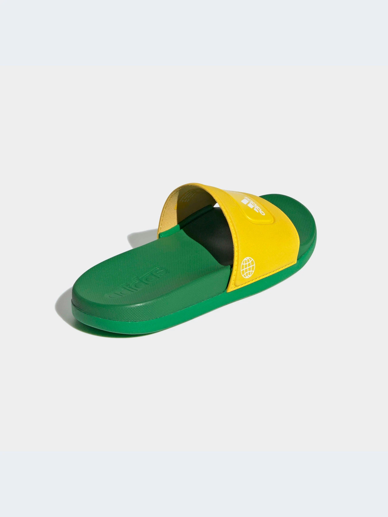 Шлёпанцы Adidas Lego модель GV8233-KZ Шлёпанцы Adidas Lego модель GV8233-KZ Фото