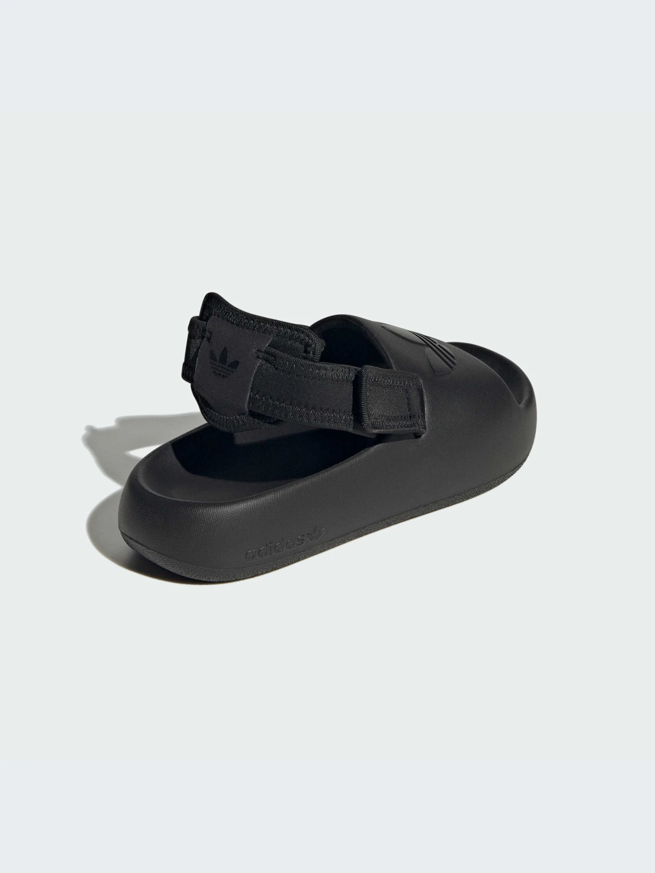 Сандалии Adidas Adilette модель IG8166-KZ Сандалии Adidas Adilette модель IG8166-KZ Фото