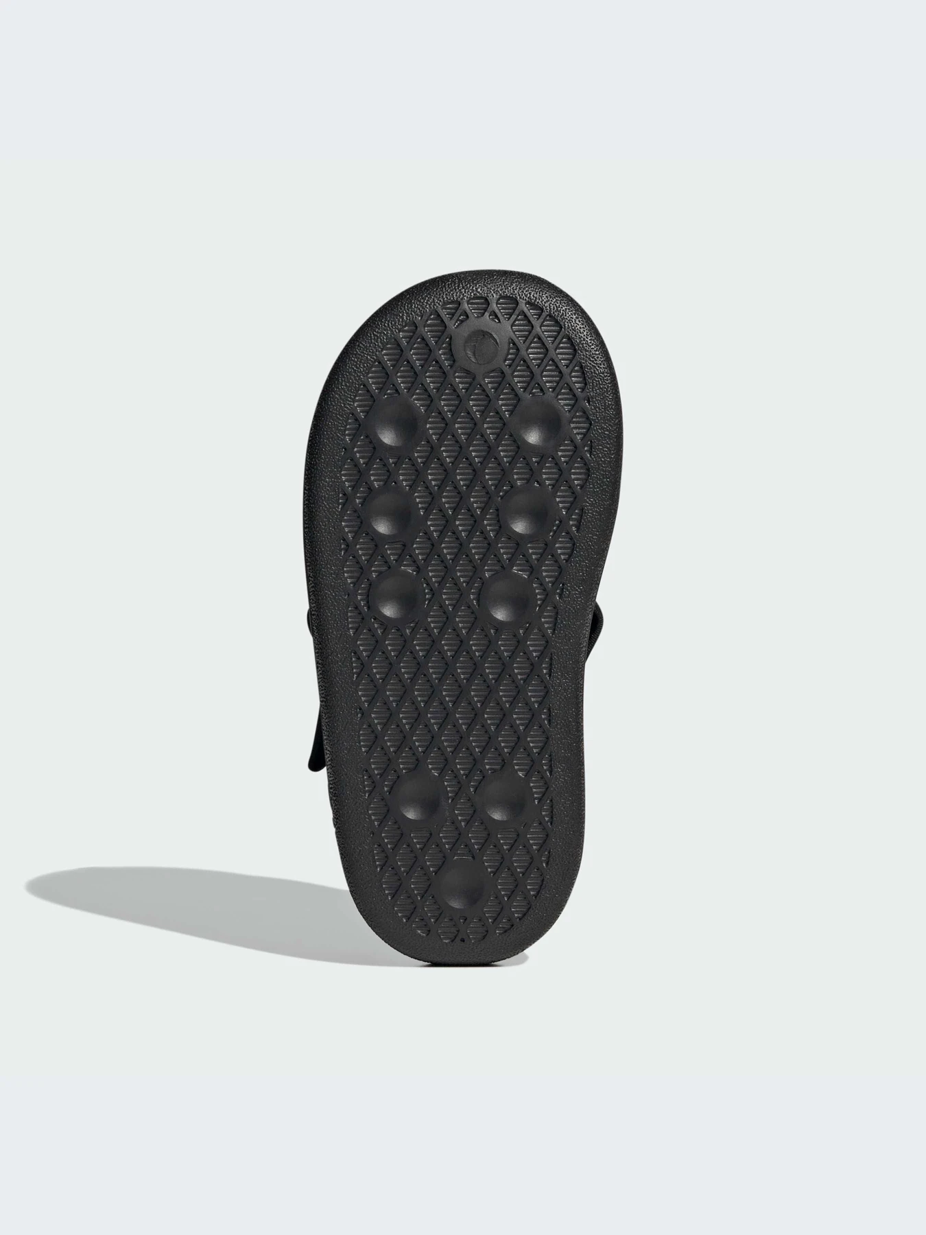 Сандалии Adidas Adilette модель IG8167-KZ Сандалии Adidas Adilette модель IG8167-KZ Фото