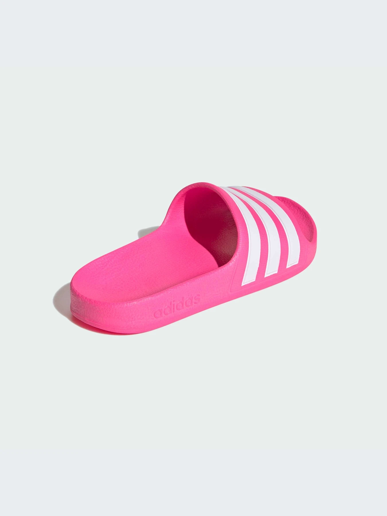 Шлёпанцы Adidas модель IG4860-KZ Шлёпанцы Adidas модель IG4860-KZ Фото