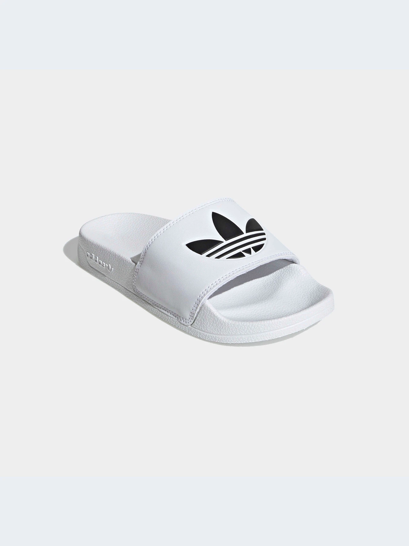 Шлёпанцы Adidas Adilette модель EG8272-KZ Шлёпанцы Adidas Adilette модель EG8272-KZ Фото