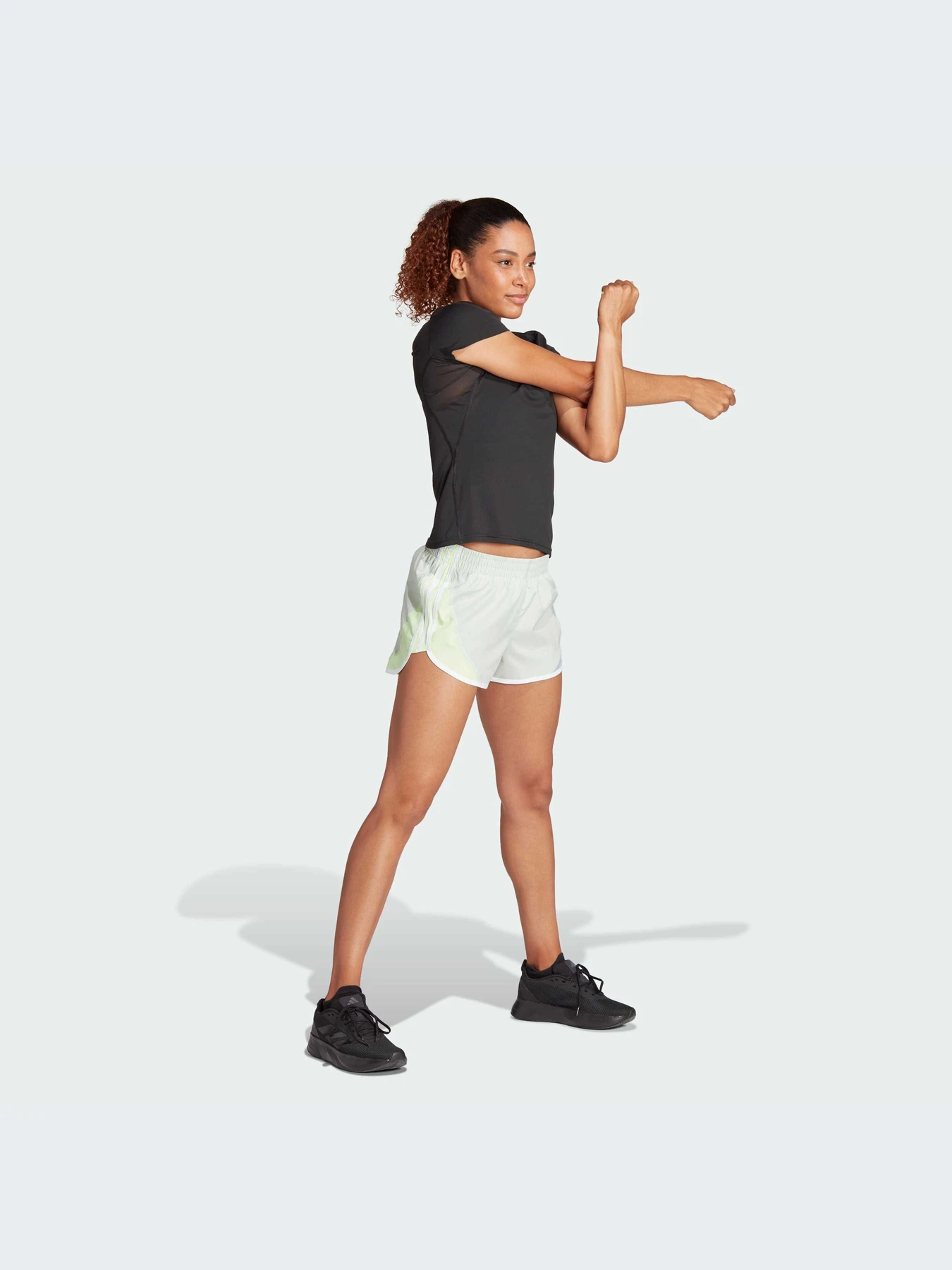 Шорты Adidas модель IQ3869-KZ Шорты Adidas модель IQ3869-KZ Фото