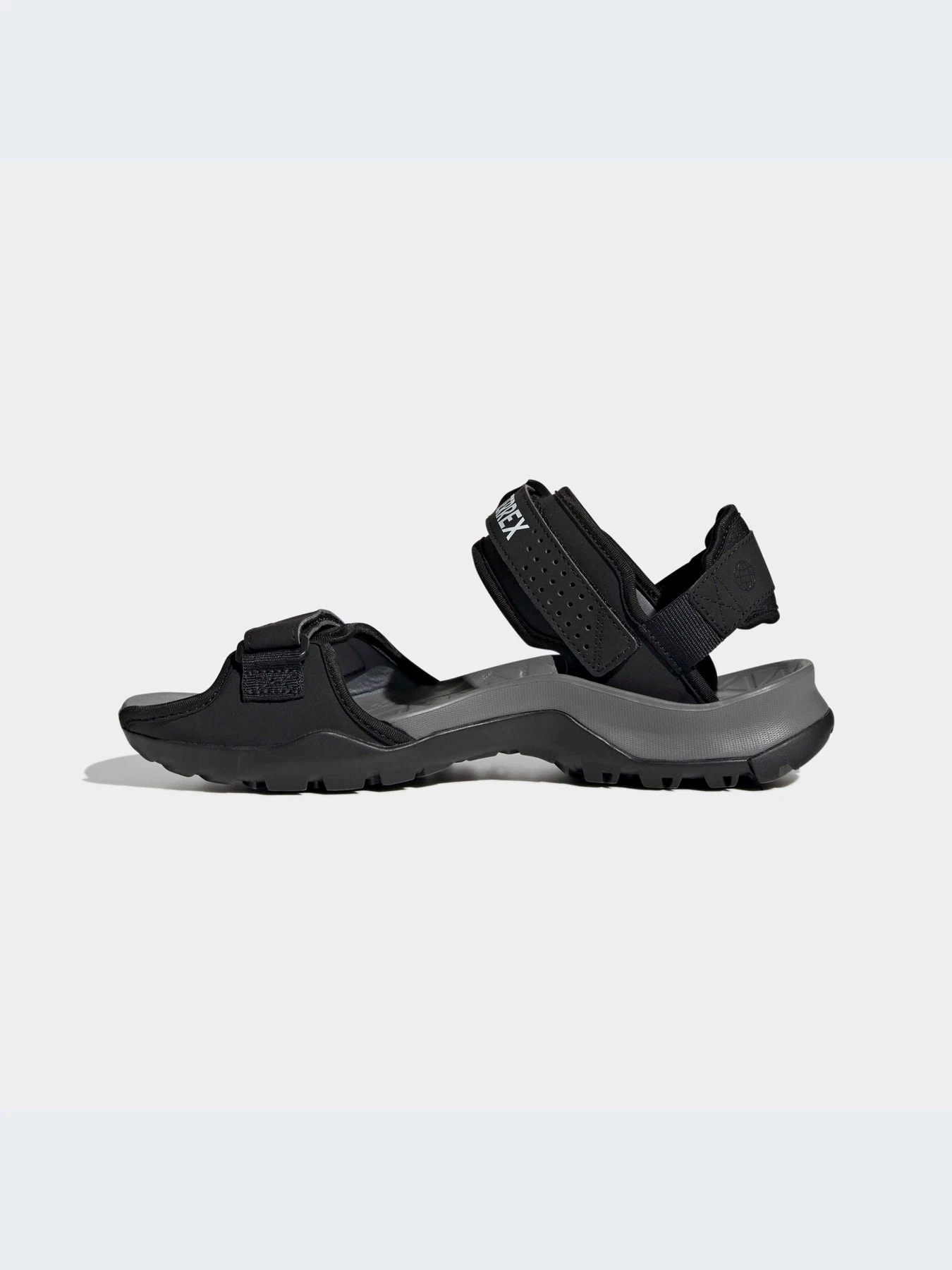 Сандалии Adidas модель HP8655-KZ Сандалии Adidas модель HP8655-KZ Фото