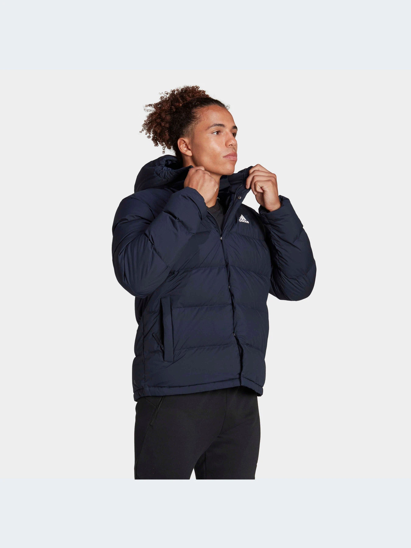 Куртки и дубленки Adidas модель HG8750-KZ Куртки и дубленки Adidas модель HG8750-KZ Фото