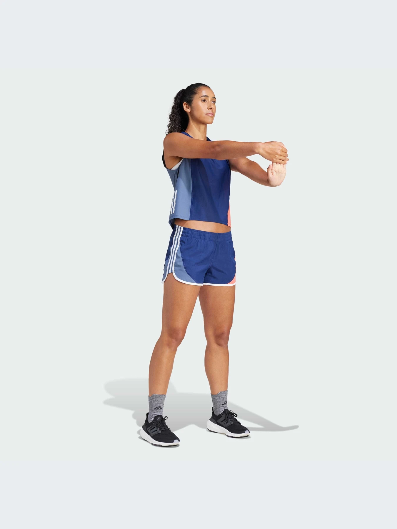 Шорты Adidas модель IK5007-KZ Шорты Adidas модель IK5007-KZ Фото