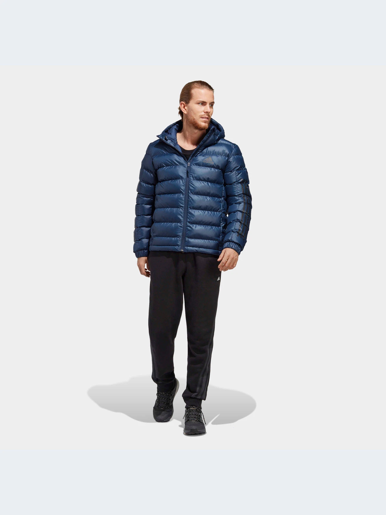 Куртки и дубленки Adidas модель GV5329-KZ Куртки и дубленки Adidas модель GV5329-KZ Фото